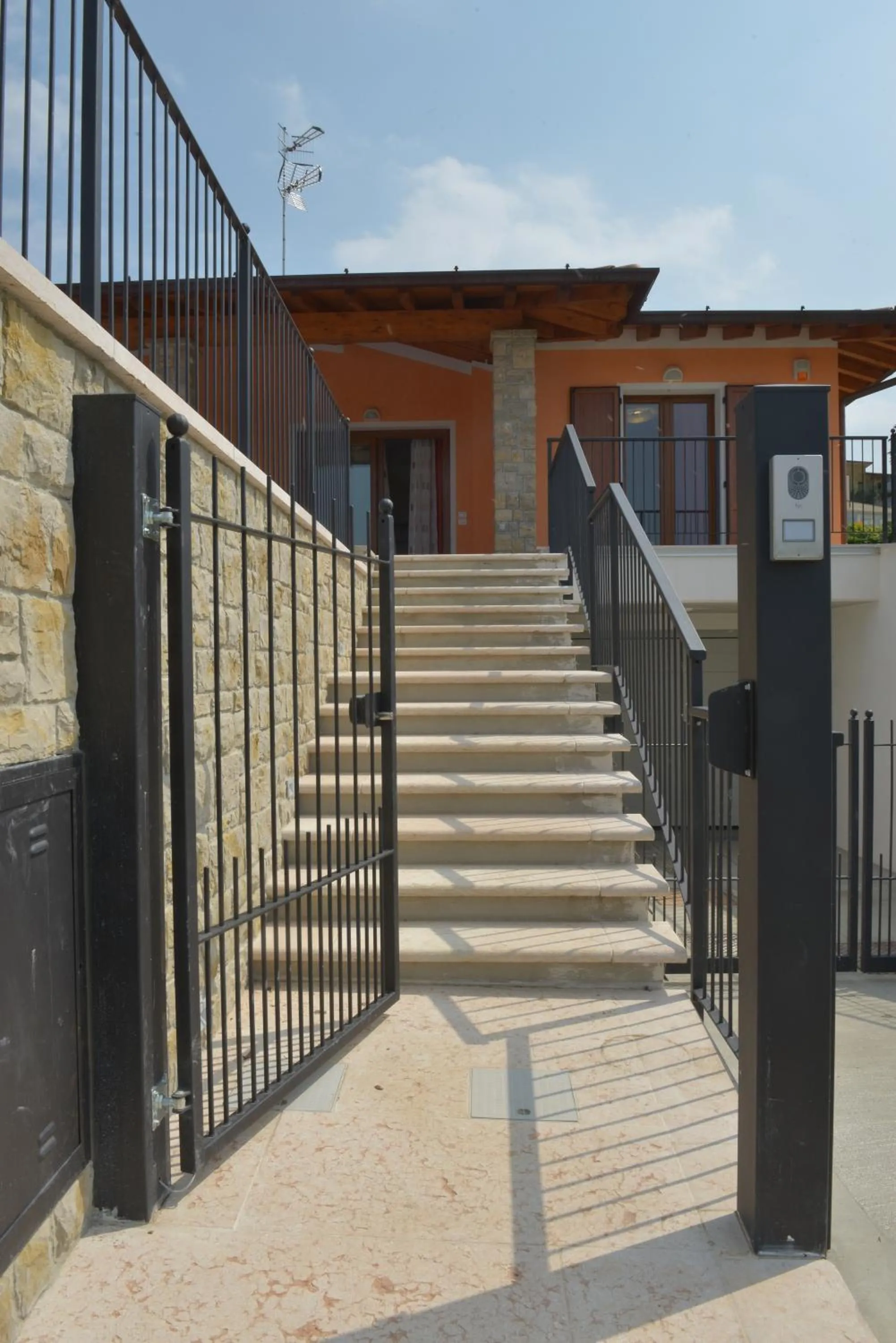 Street view in Villa Artemia