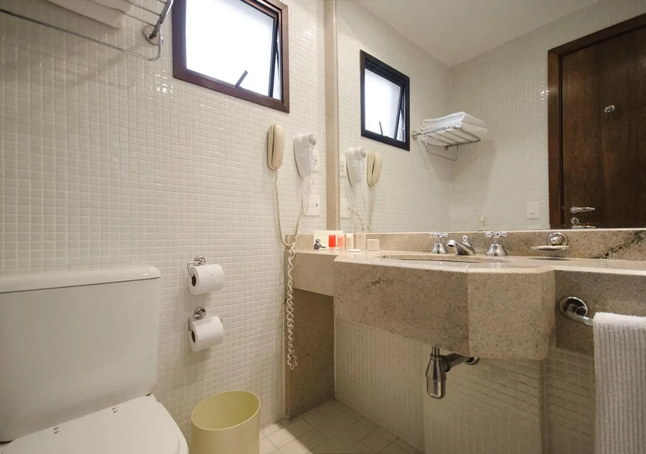 Bathroom in Estanplaza Paulista