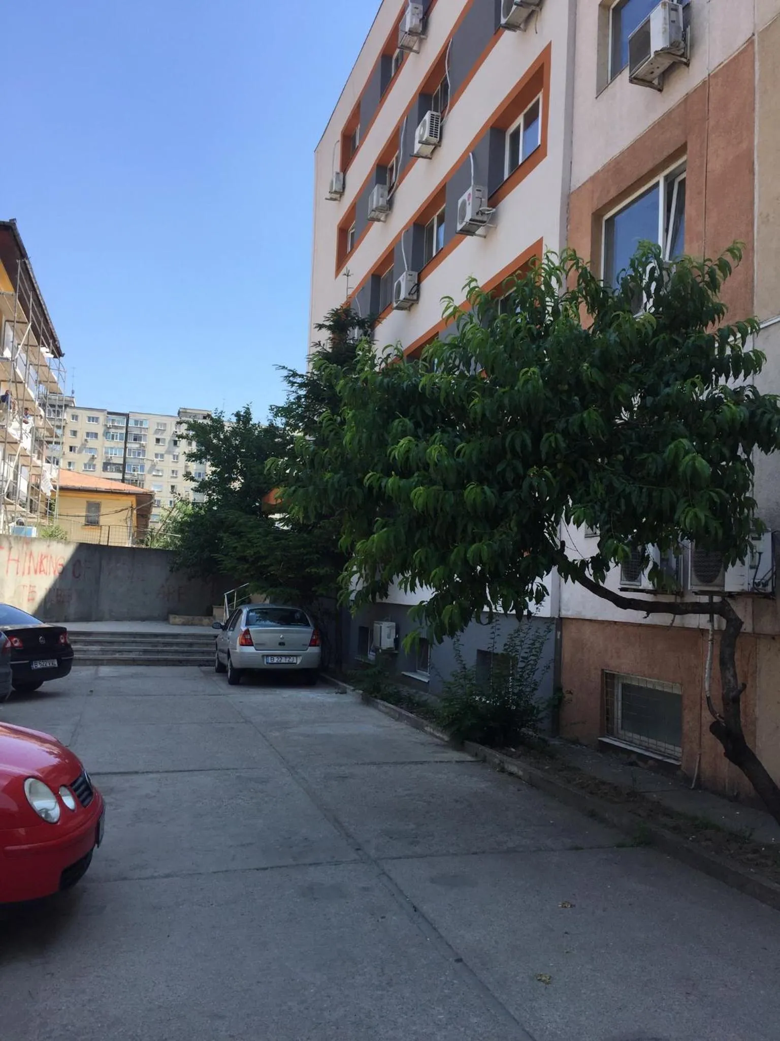 Property building in Kenzia Prive