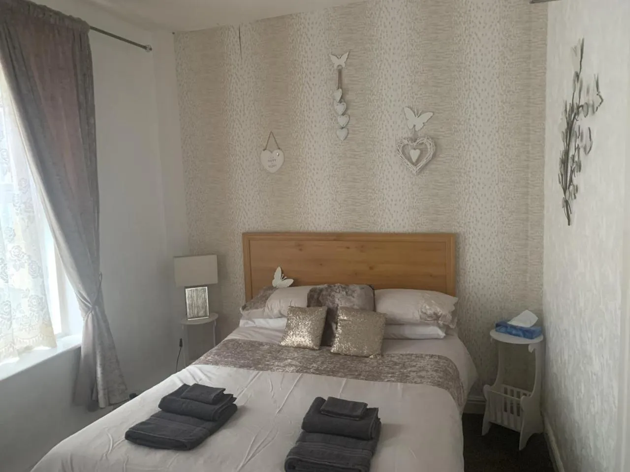 Bedroom, Bed in The Butterfly Hotel