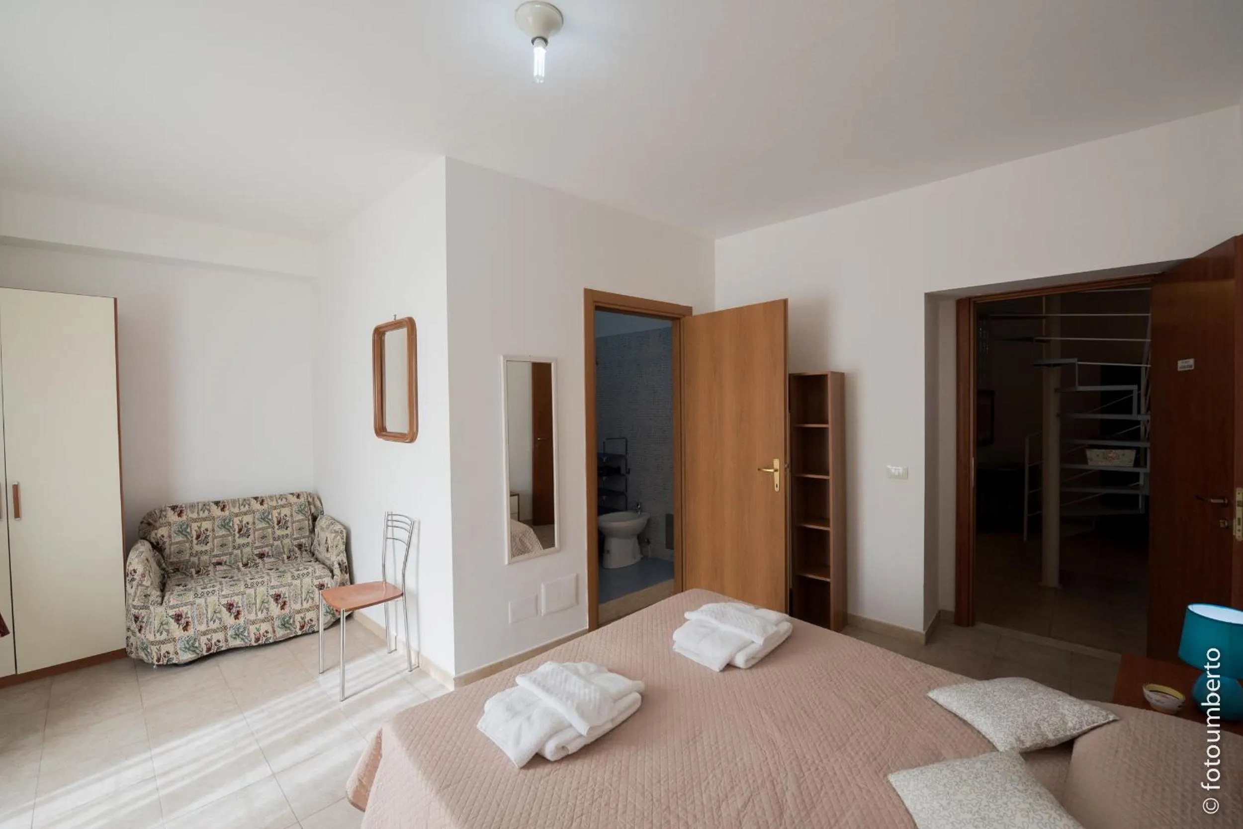 Toilet, Bed in La Rosa Antica