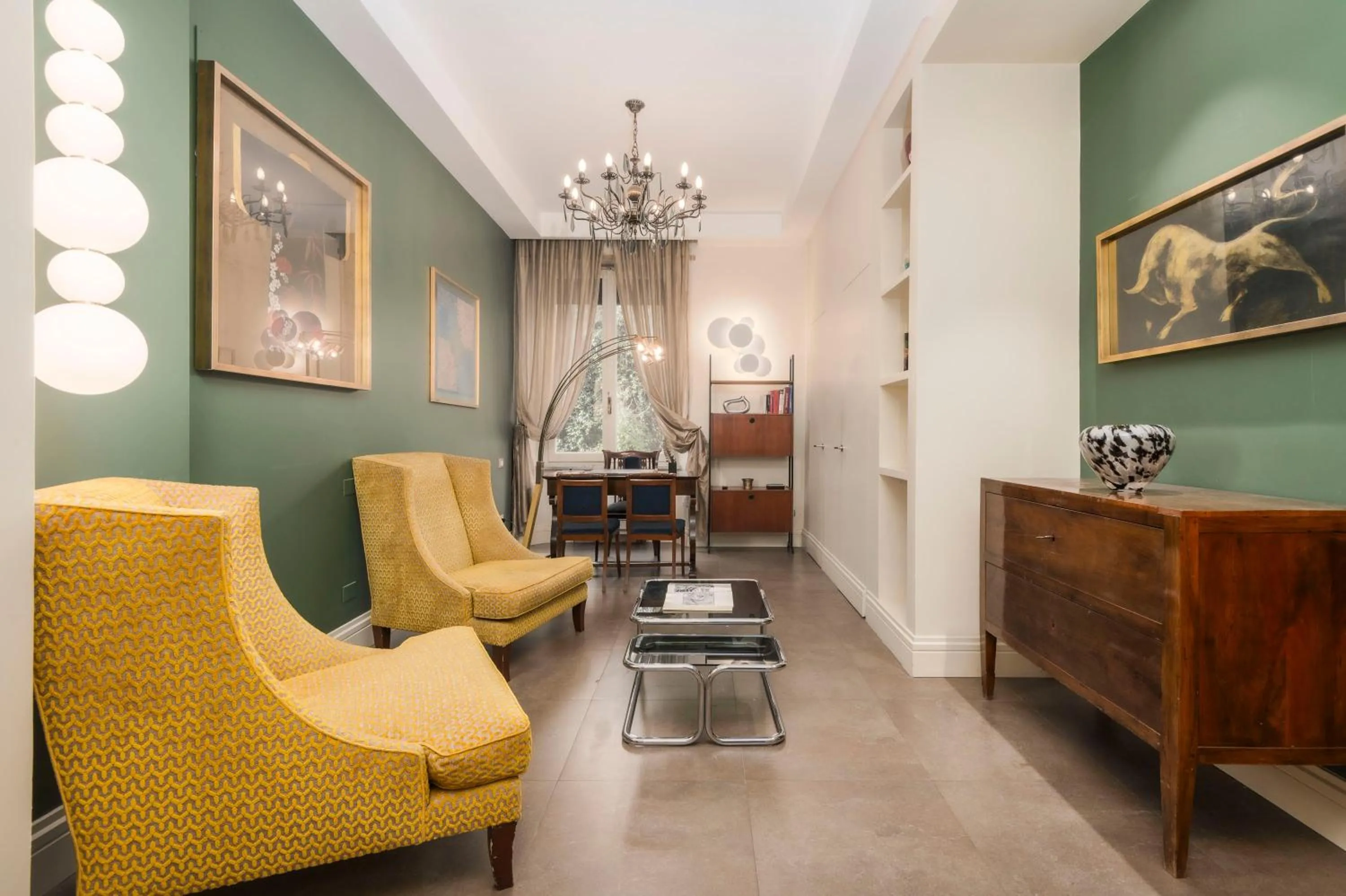 Communal lounge/ TV room in Hotel Valeri