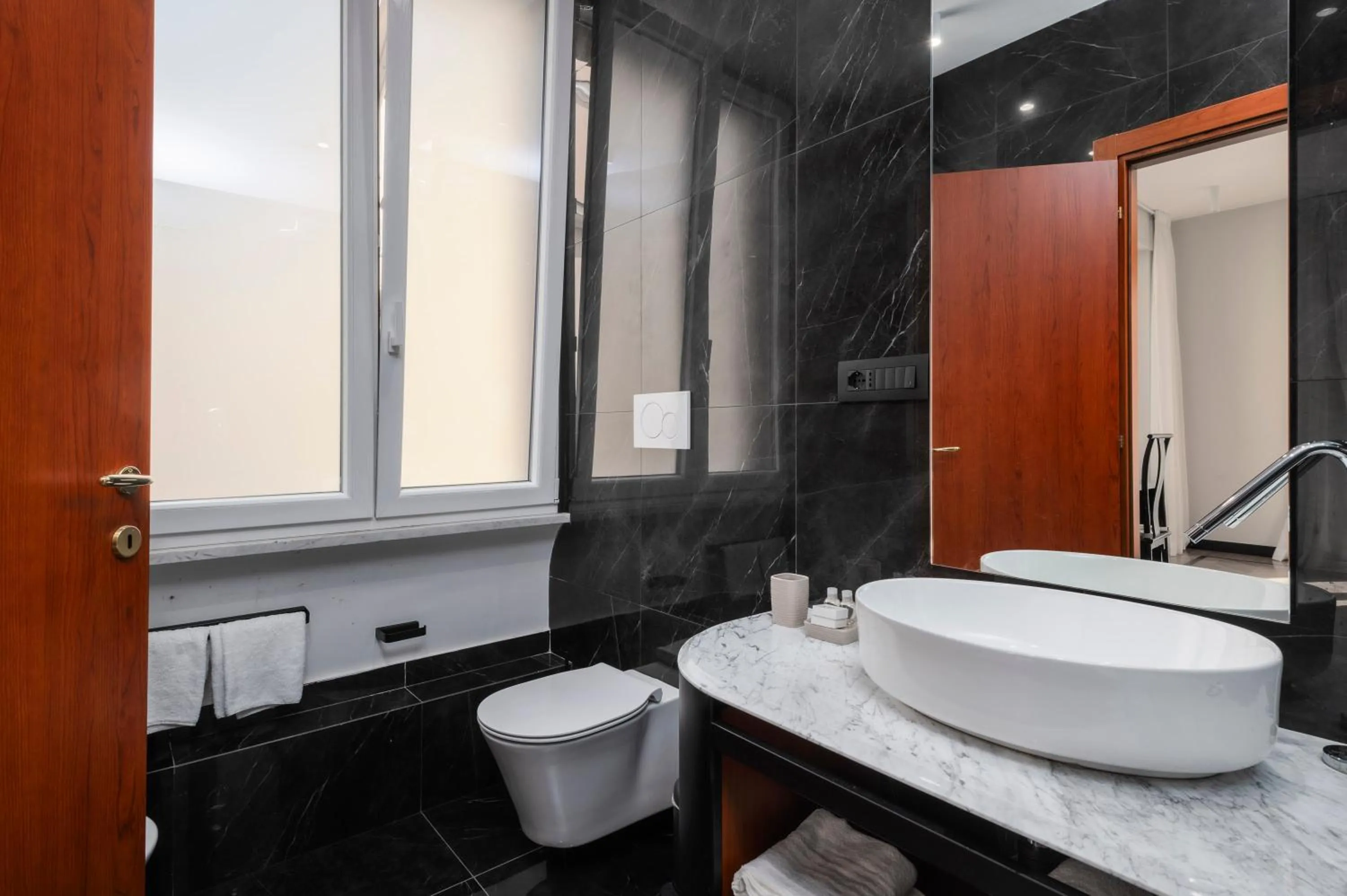 Bathroom in Hotel Valeri