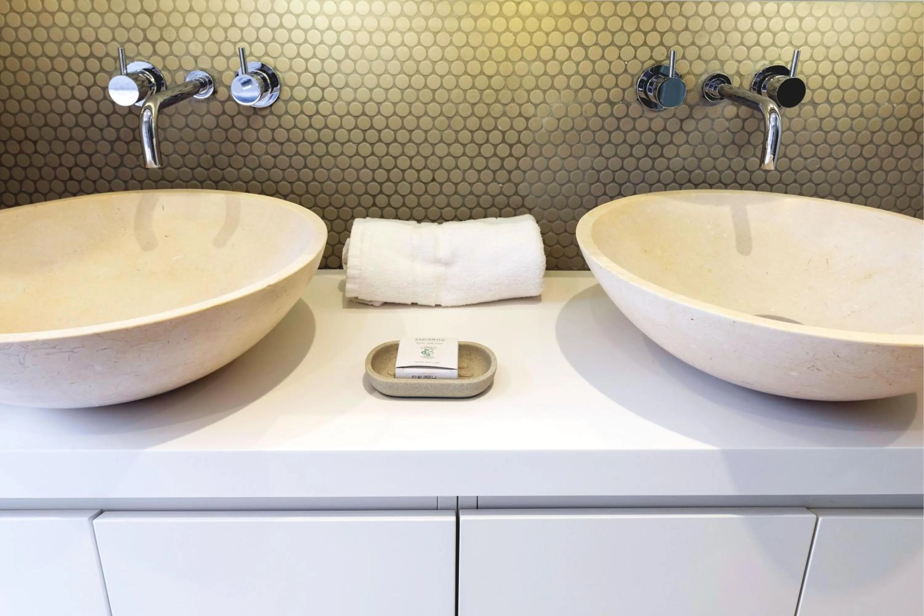Bathroom in Accomodo London Waterloo - Luxury & Spacious Triplex Penthouse on Southbank