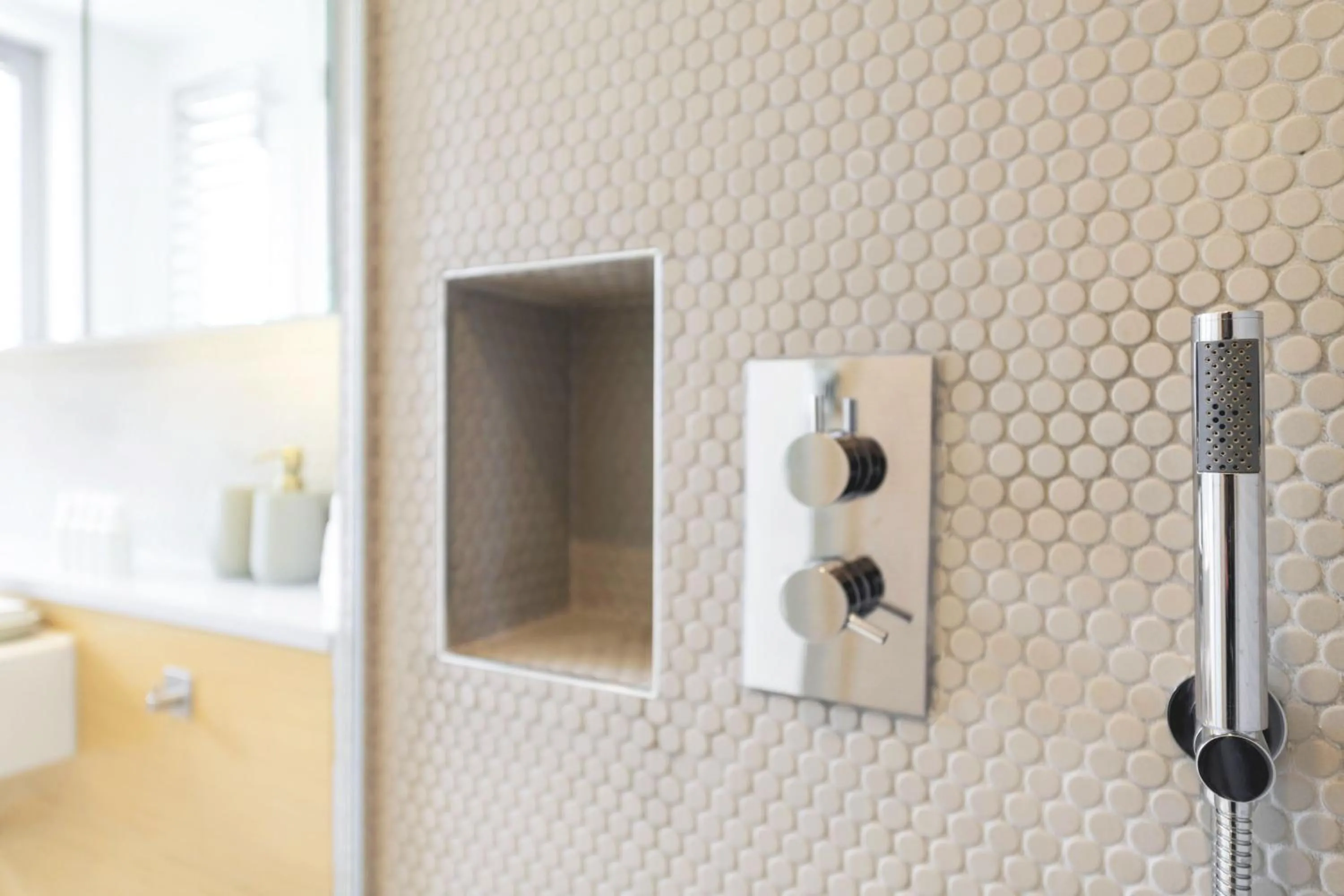 Shower in Accomodo London Waterloo - Luxury & Spacious Triplex Penthouse on Southbank