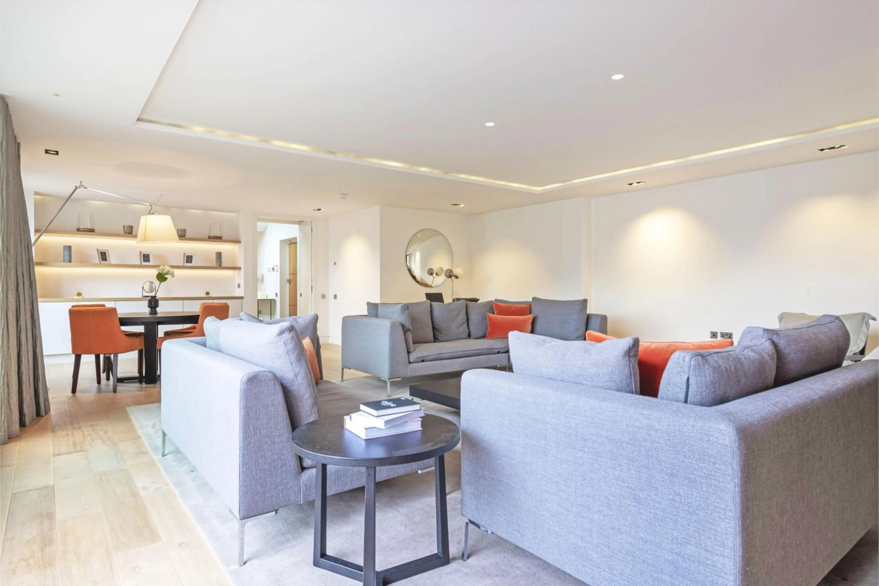 Living room in Accomodo London Waterloo - Luxury & Spacious Triplex Penthouse on Southbank