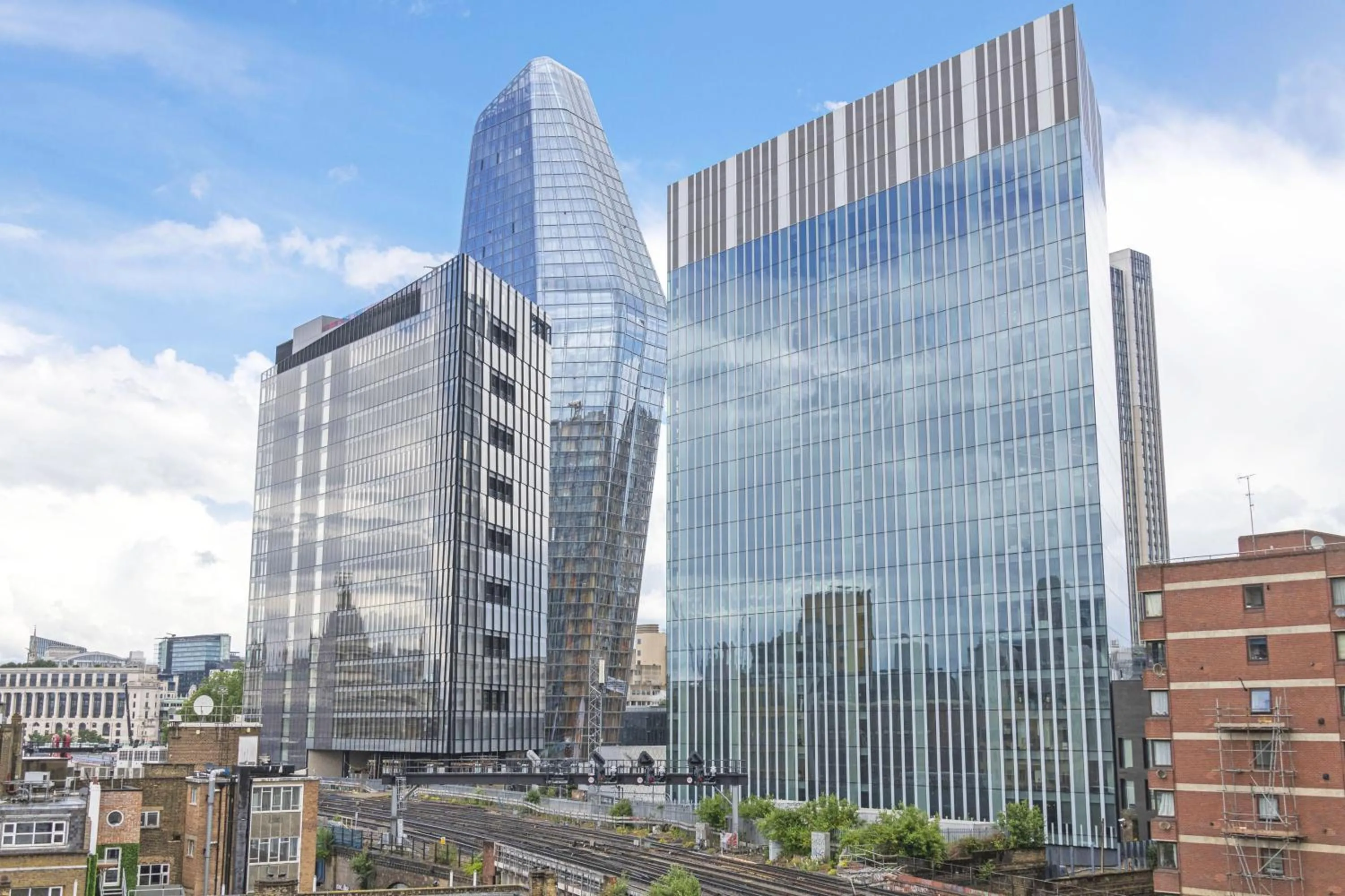 Property building in Accomodo London Waterloo - Luxury & Spacious Triplex Penthouse on Southbank