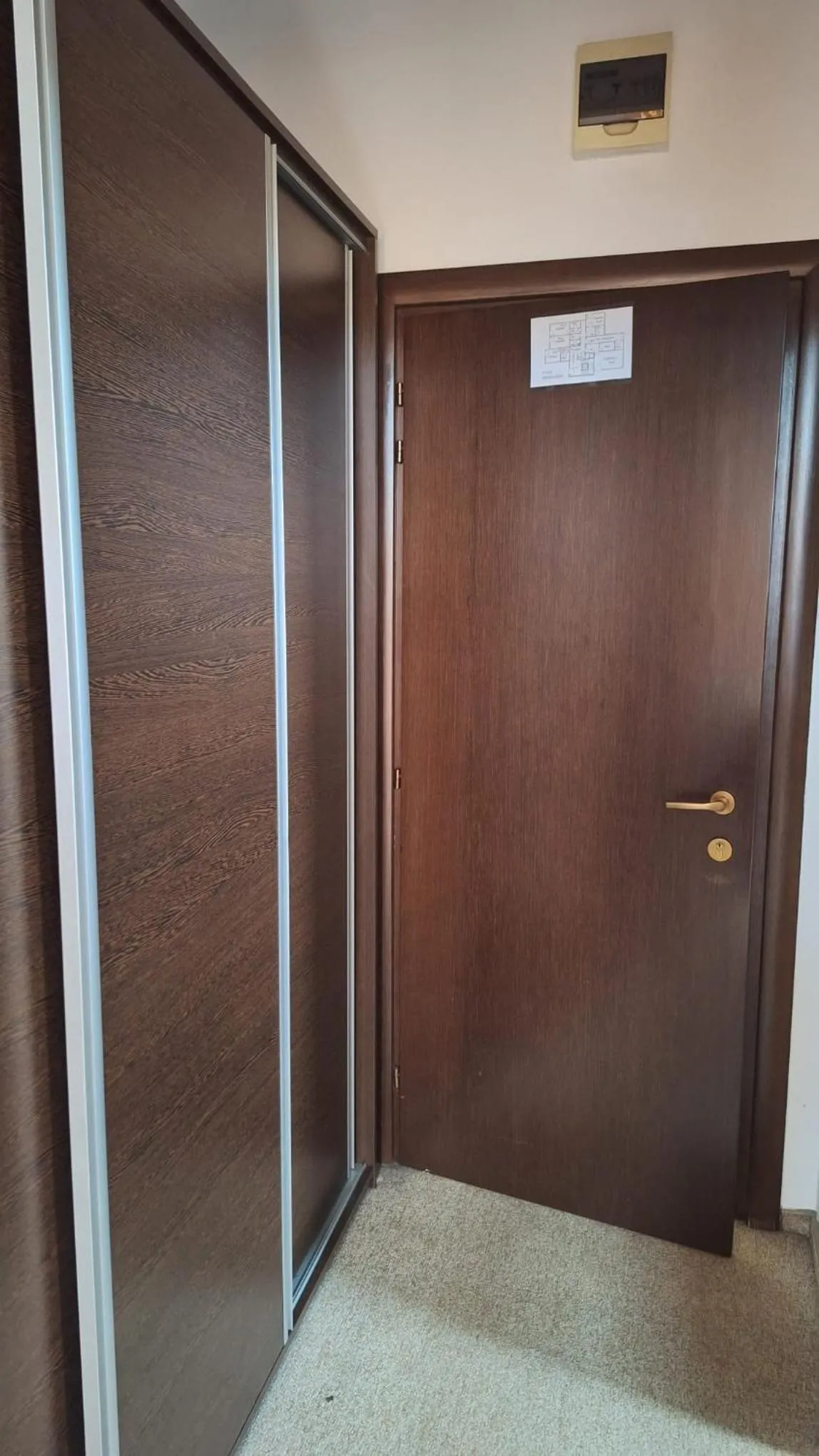 wardrobe in Mont Blanc