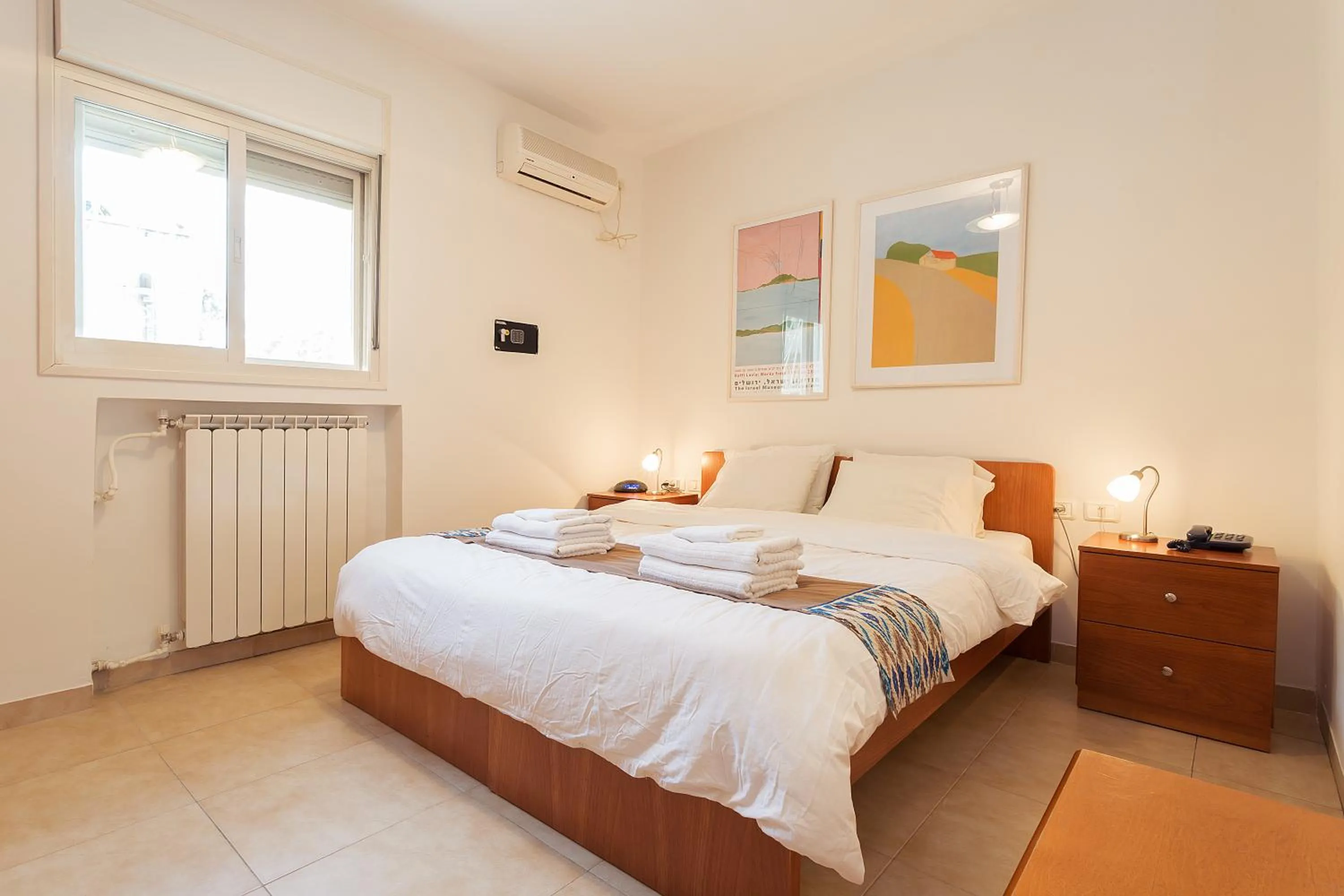 Bedroom, Bed in Colony Suites- Hananya St.