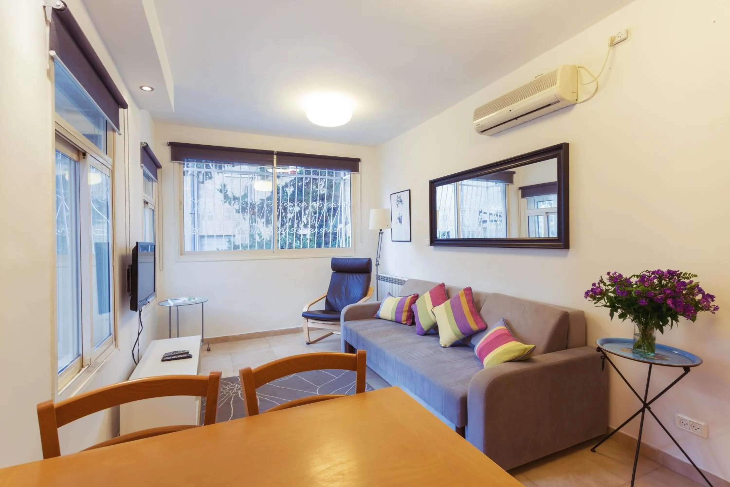 Living room in Colony Suites- Hananya St.
