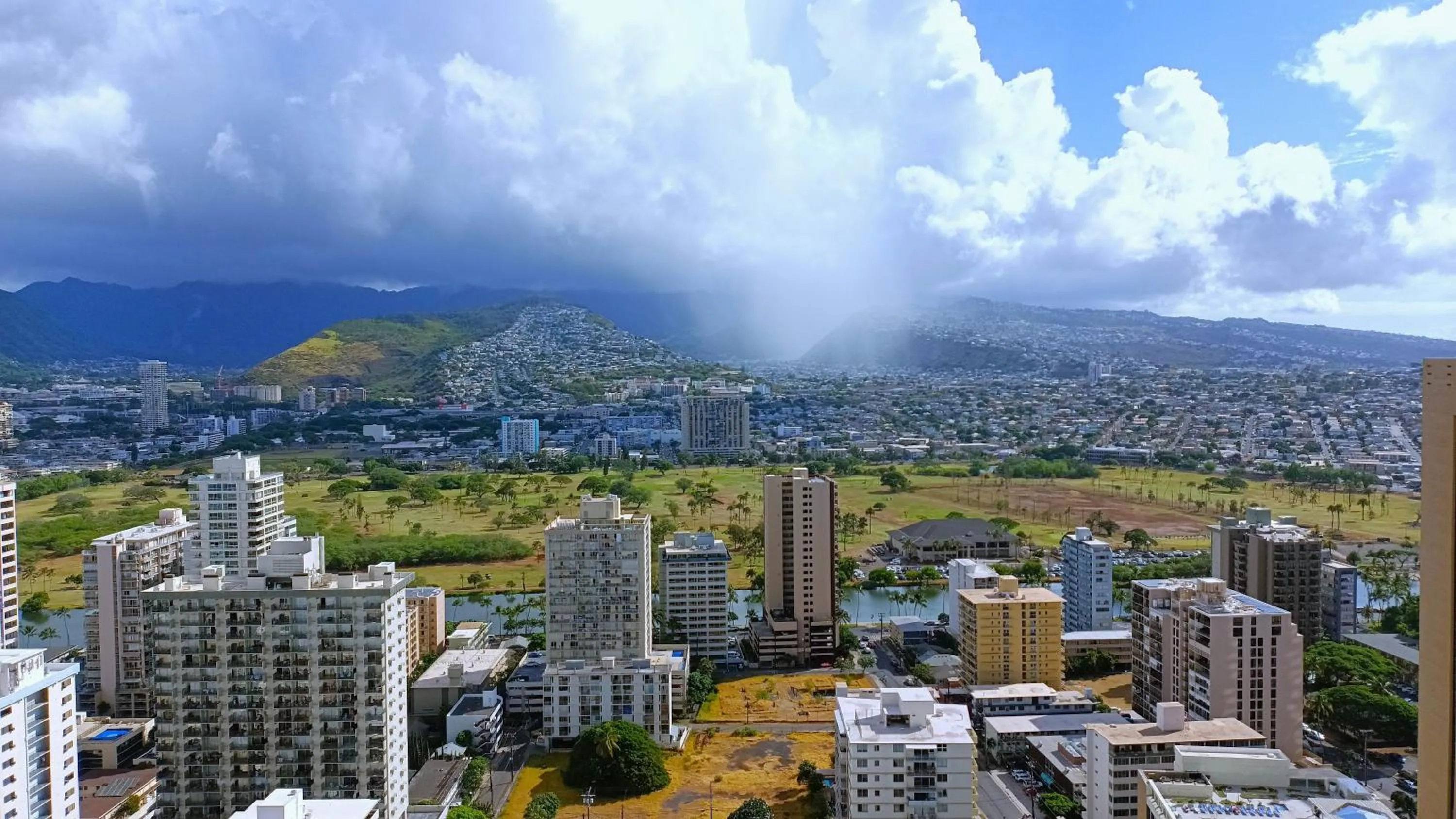 Waikiki Beach Tower