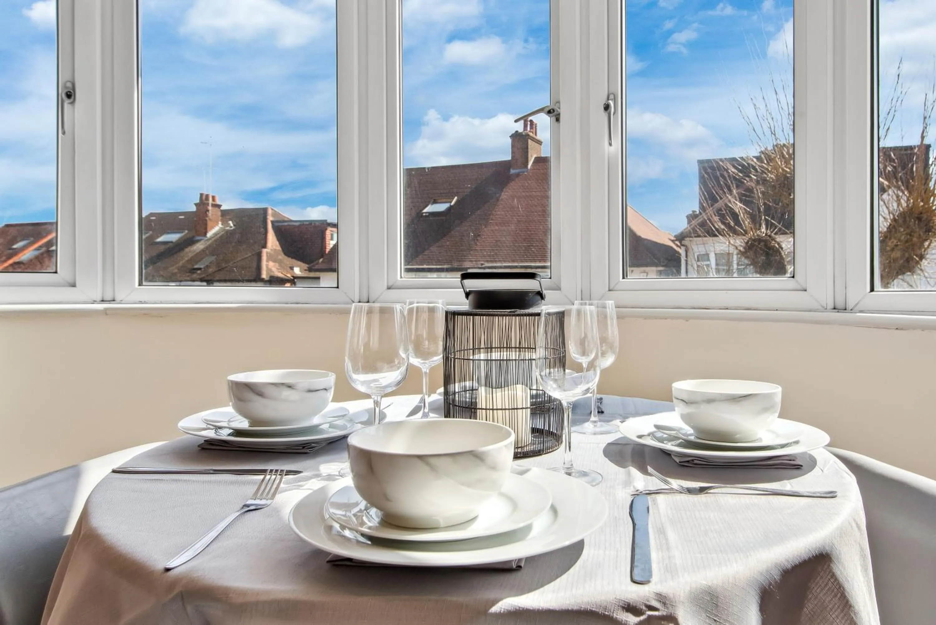 Stylish 4 Bed 2 Bath NW London