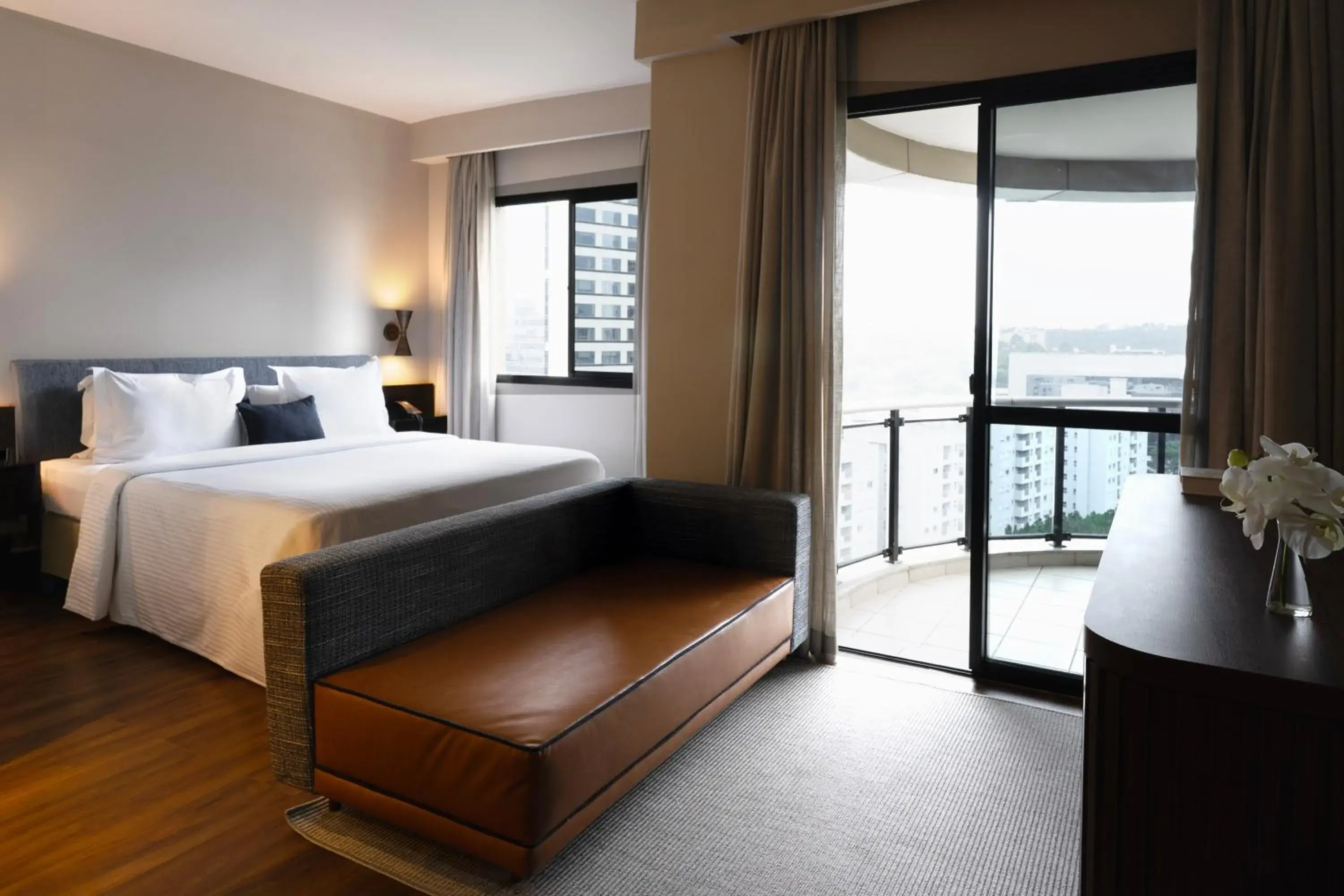 Bedroom, Bed in Estanplaza Funchal Faria Lima Bedroom, Bed in Estanplaza Funchal Faria Lima