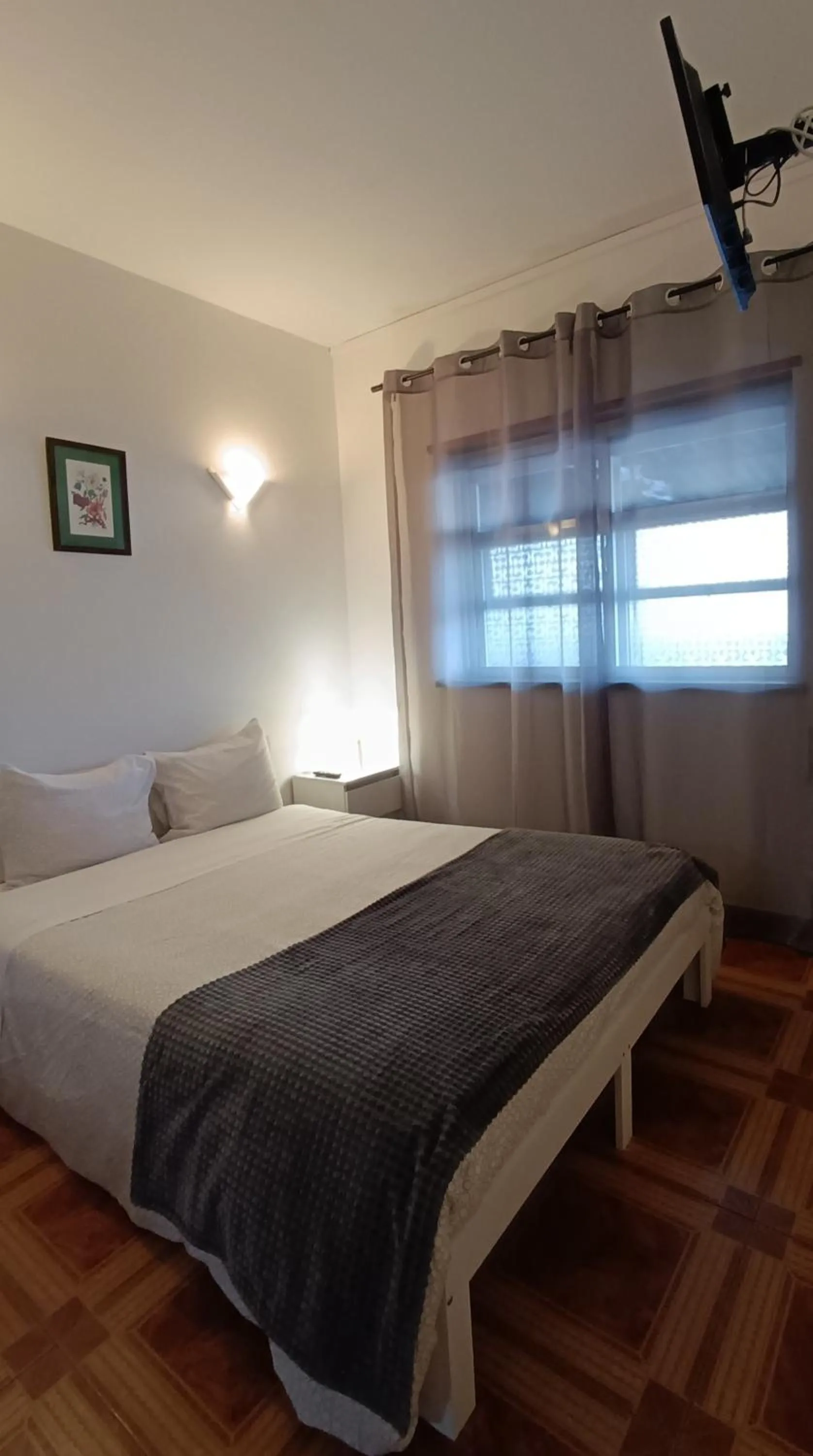 Bedroom, Bed in Residencial S. Gião