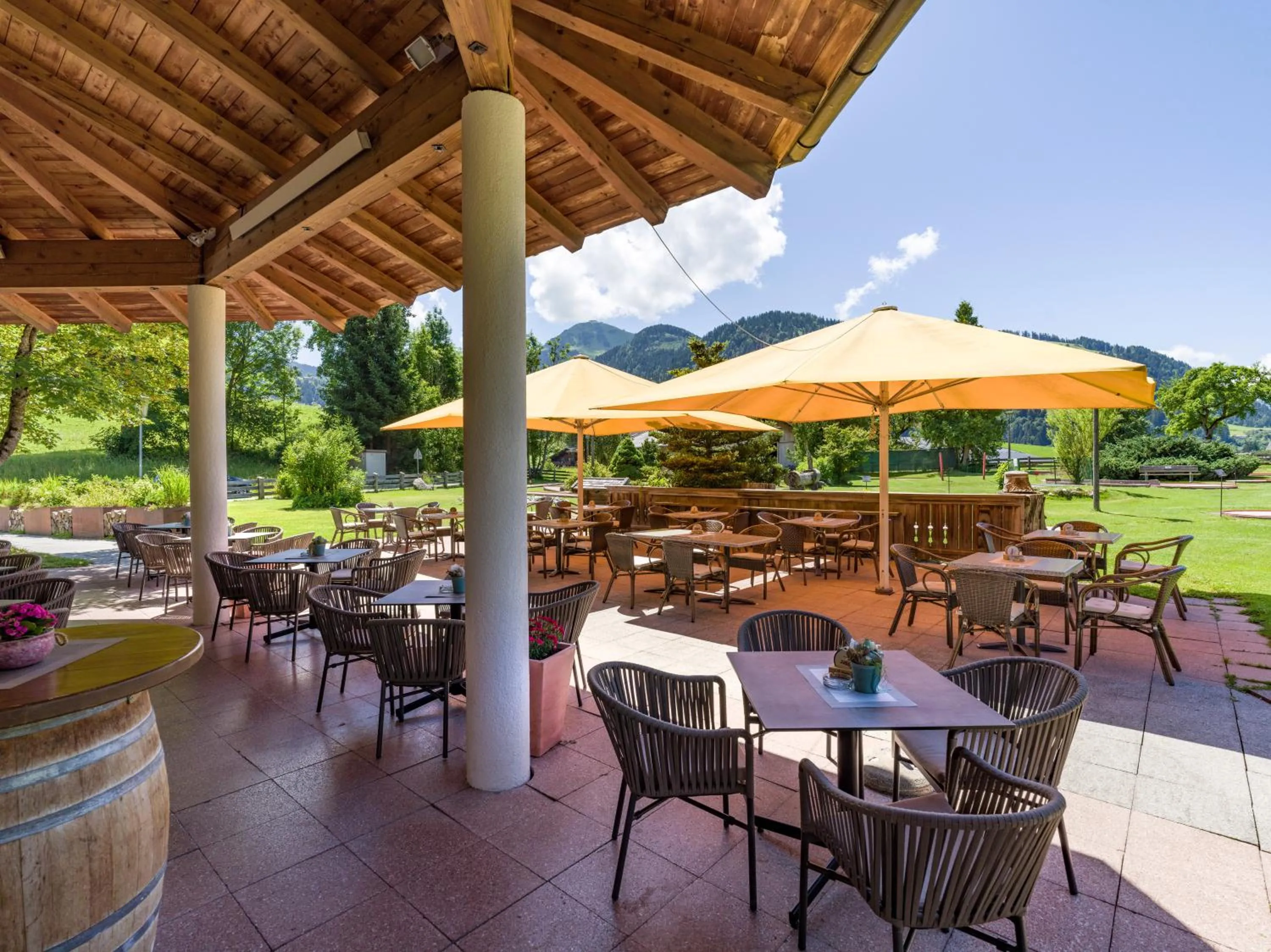 Restaurant/places to eat in Franzlhof