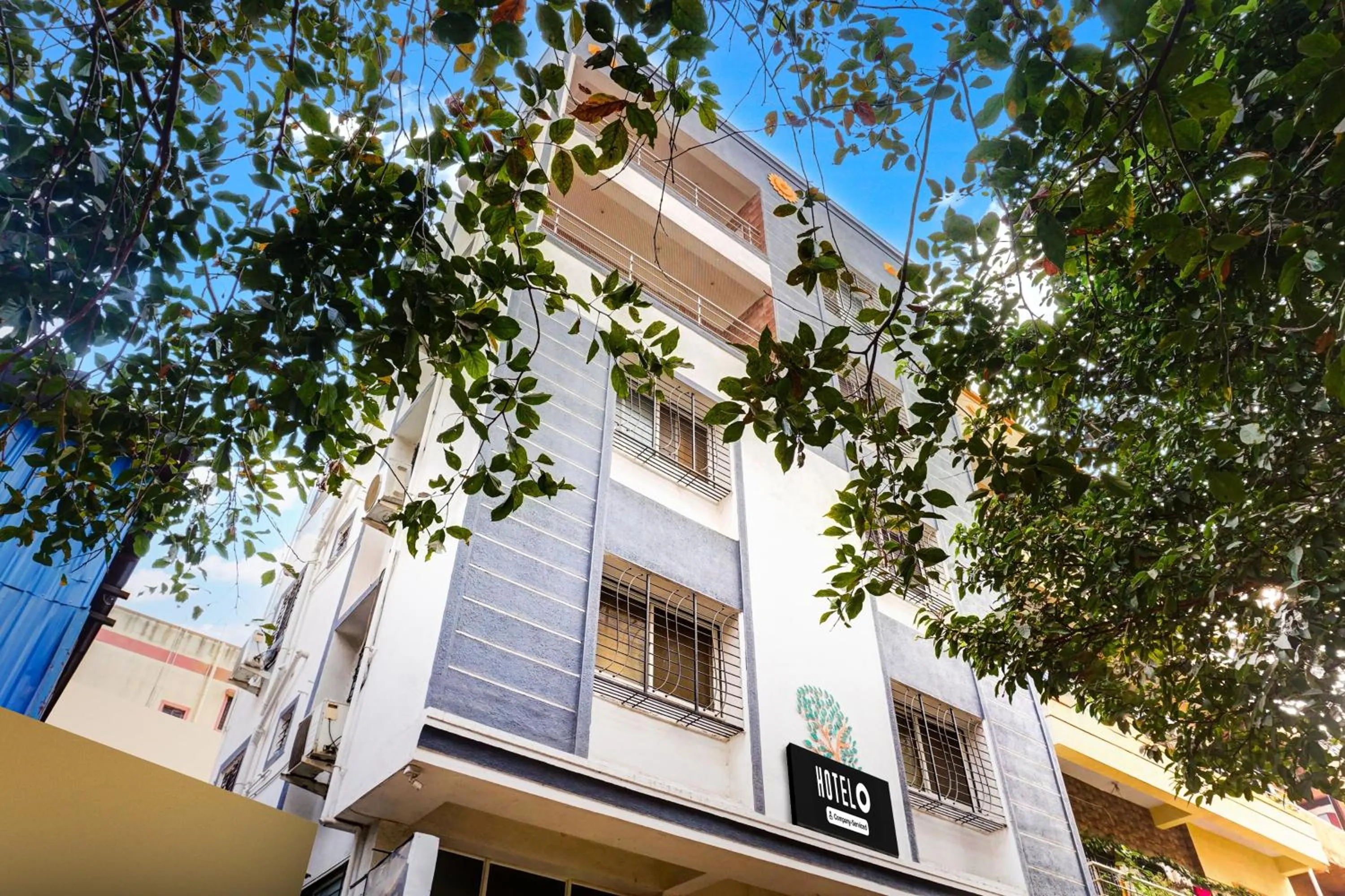 Facade/entrance in Hotel O Elite Studio