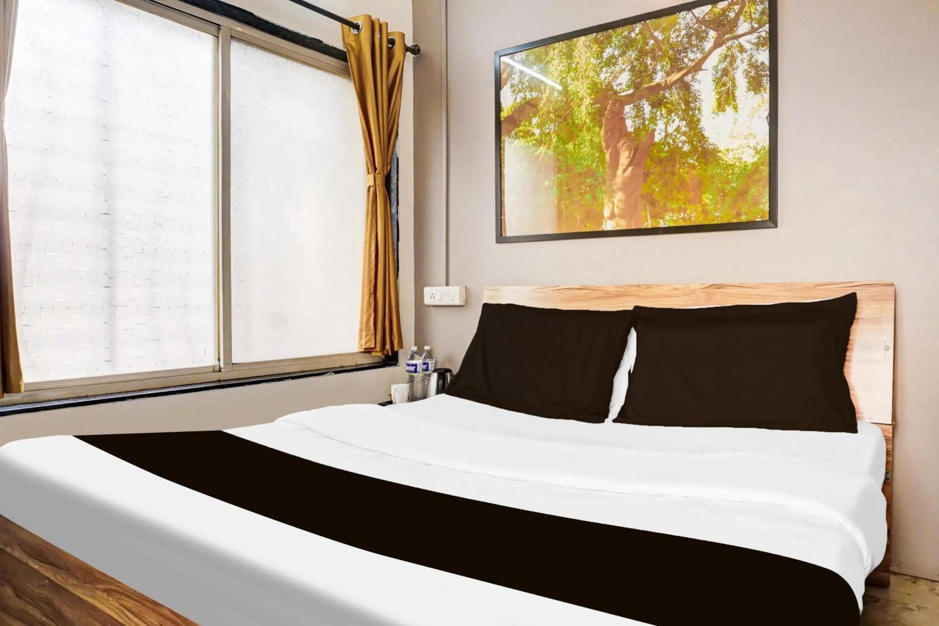 Bedroom in Hotel O Elite Studio