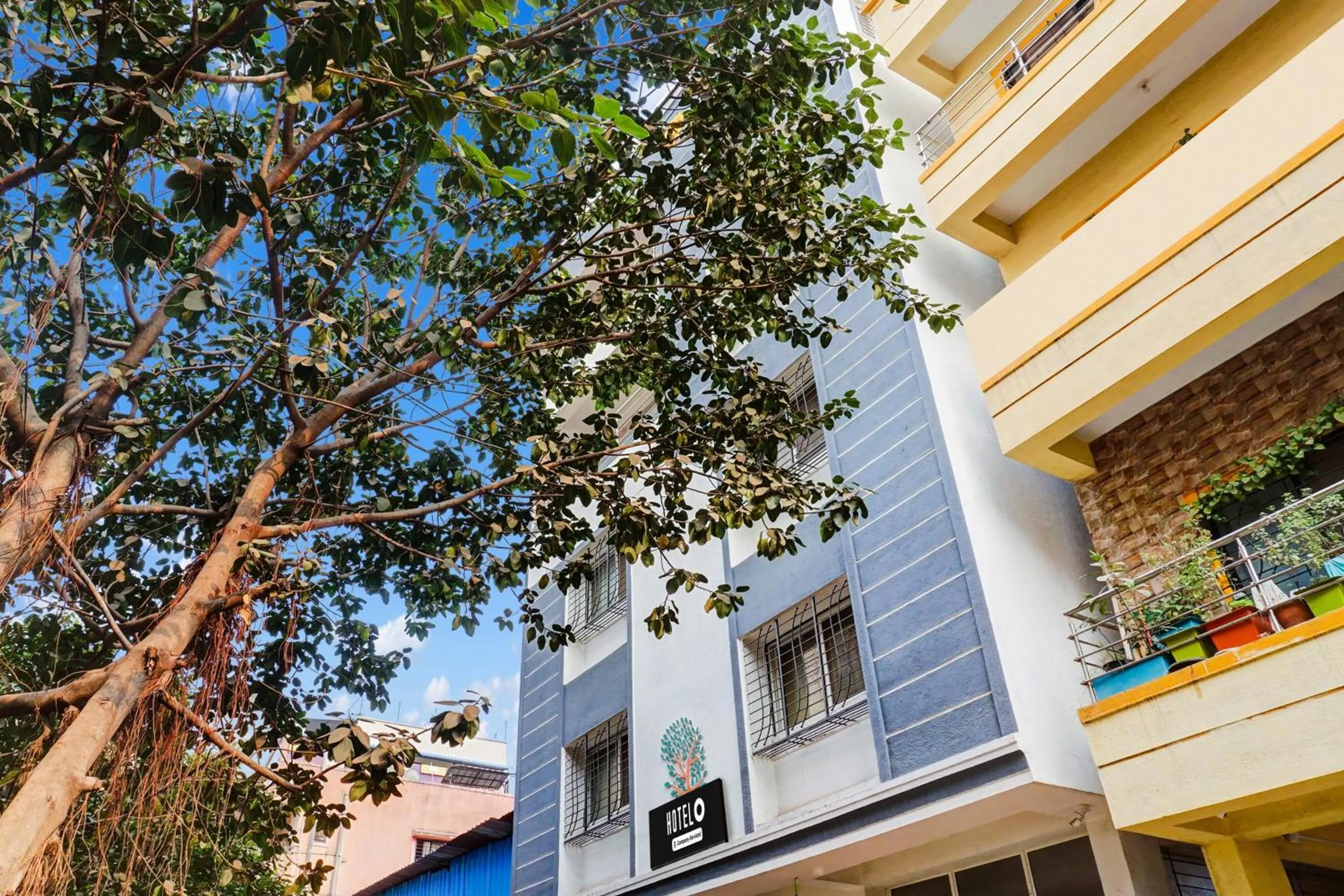 Facade/entrance in Hotel O Elite Studio