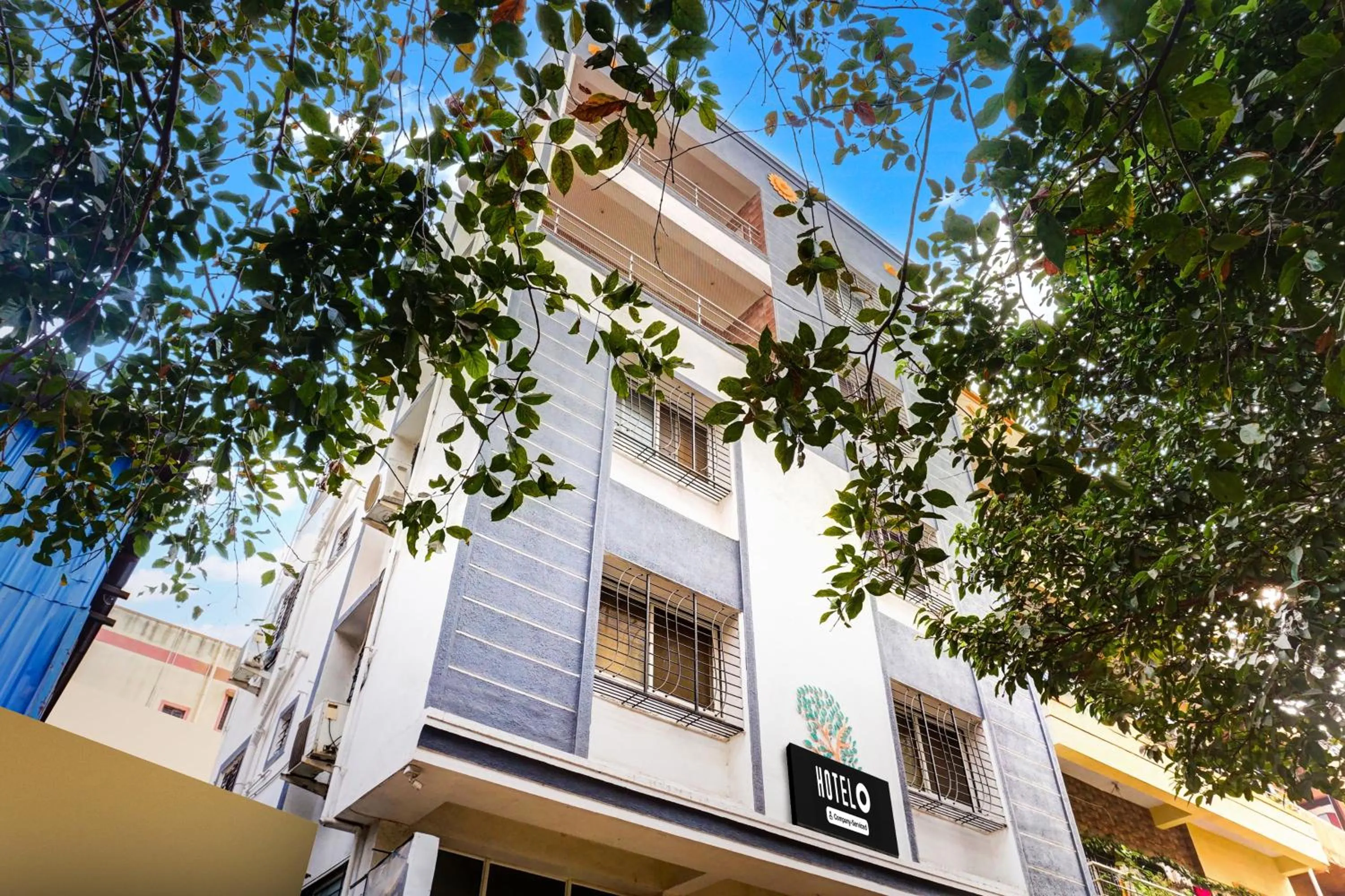 Facade/entrance in Hotel O Elite Studio