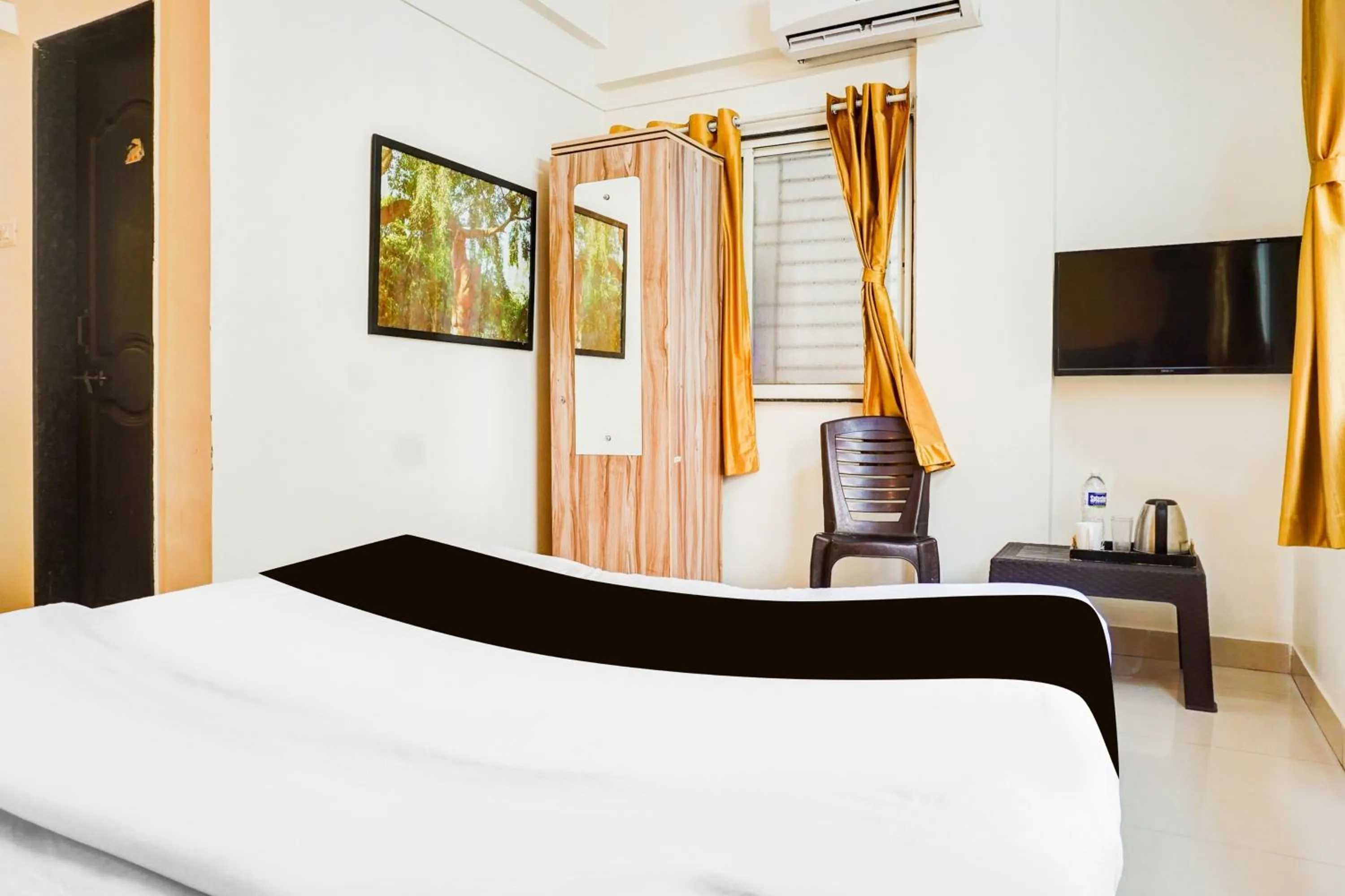 Bedroom in Hotel O Elite Studio