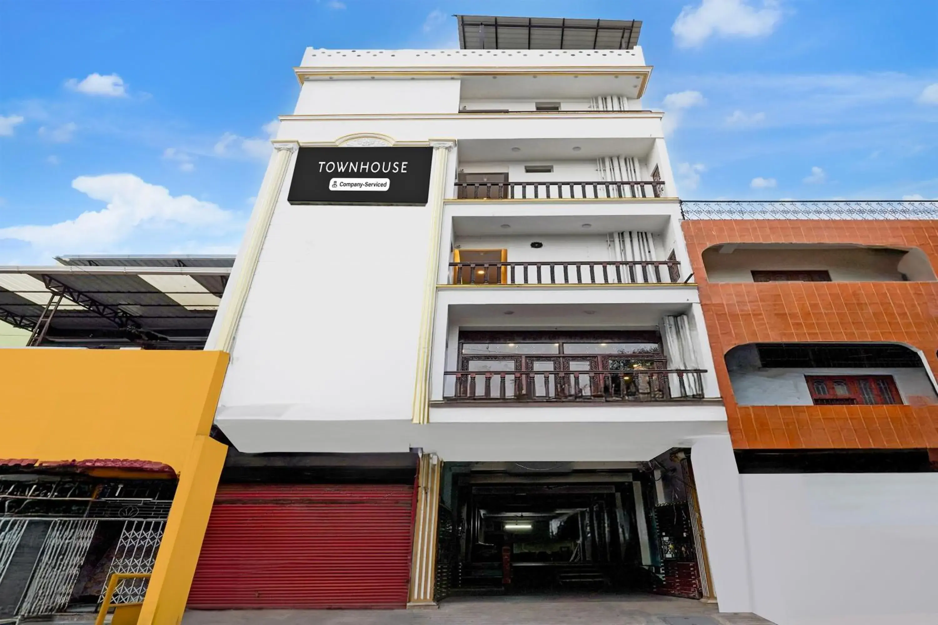 Super Townhouse White Town Rock Beach Formerly Prakasam Residency Super Townhouse White Town Rock Beach Formerly Prakasam Residency