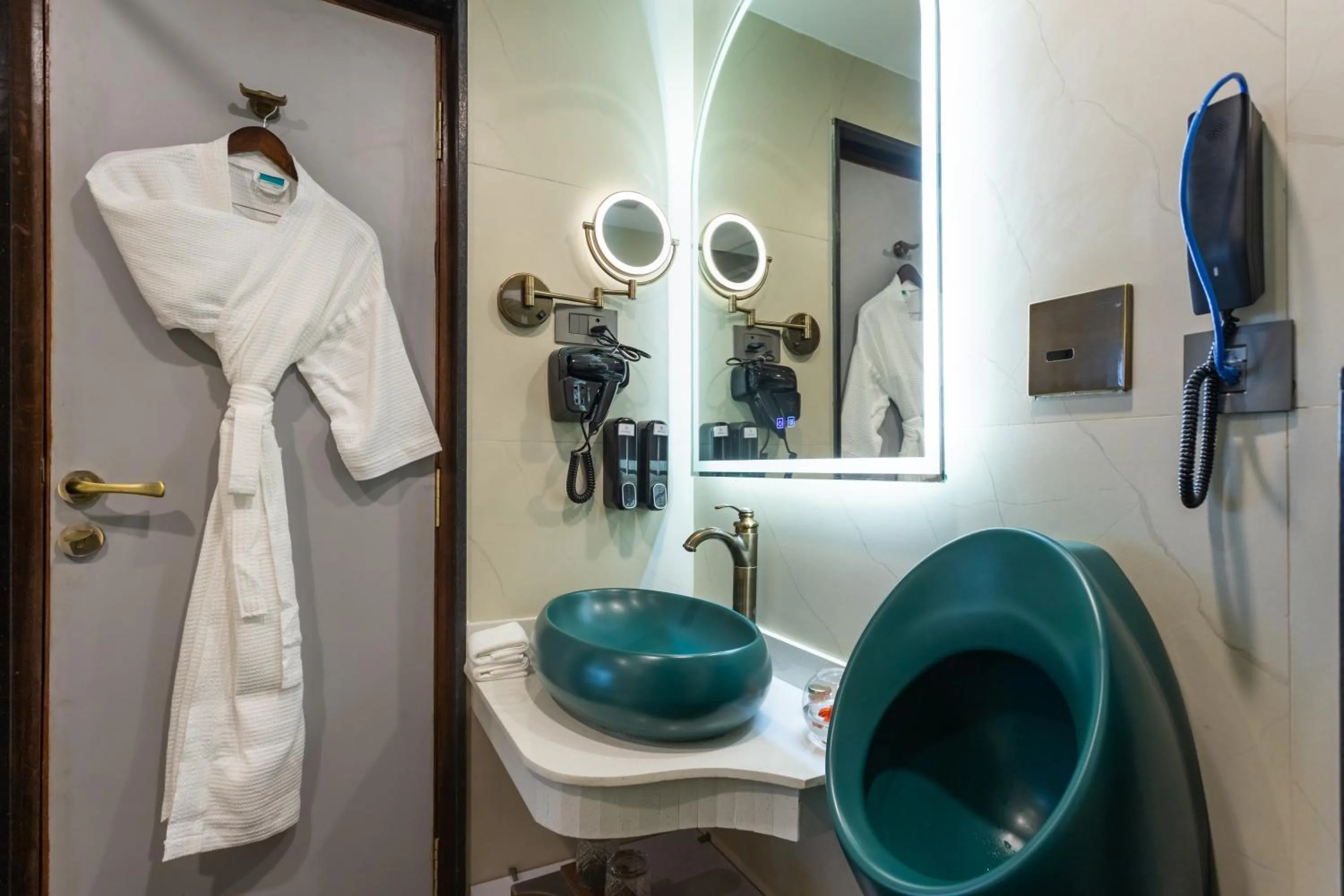 Bathroom in Aarya Hotel and Spa - Eternal Heritage