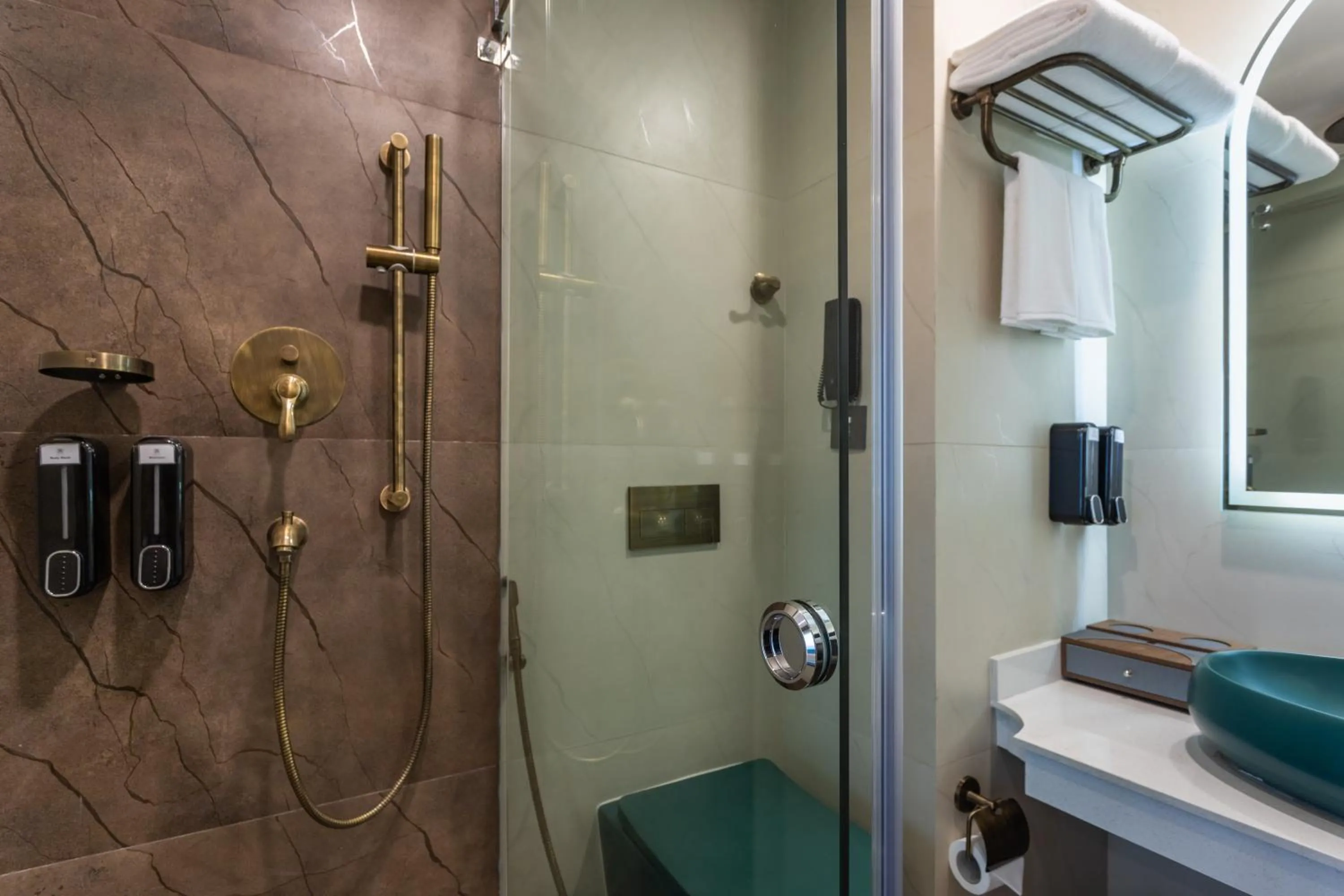 Shower in Aarya Hotel and Spa - Eternal Heritage