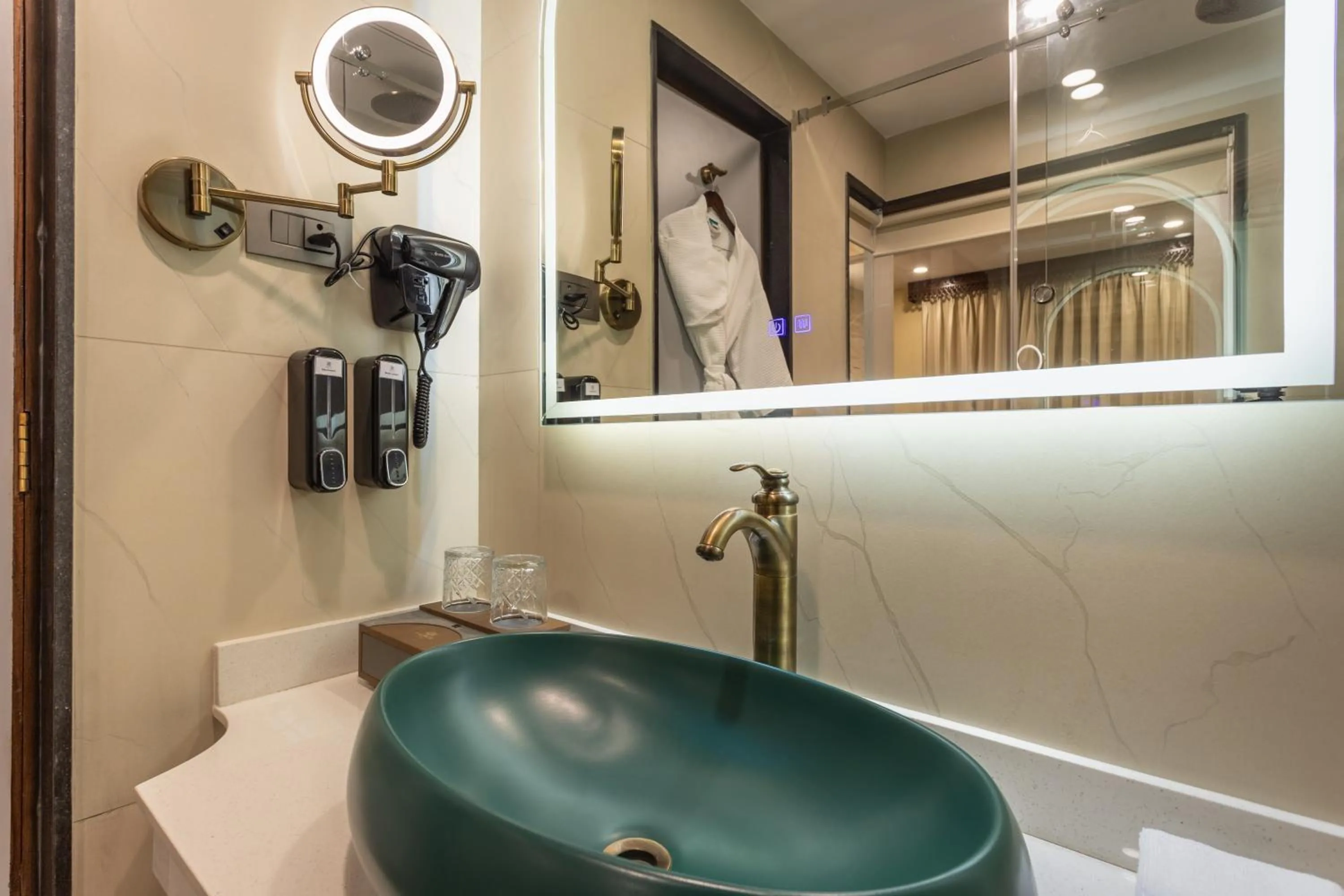 Bathroom in Aarya Hotel and Spa - Eternal Heritage