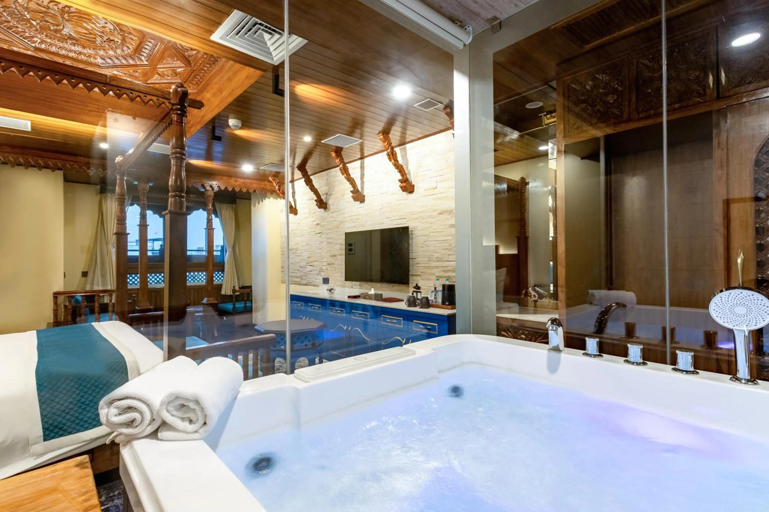 Bathroom in Aarya Hotel and Spa - Eternal Heritage