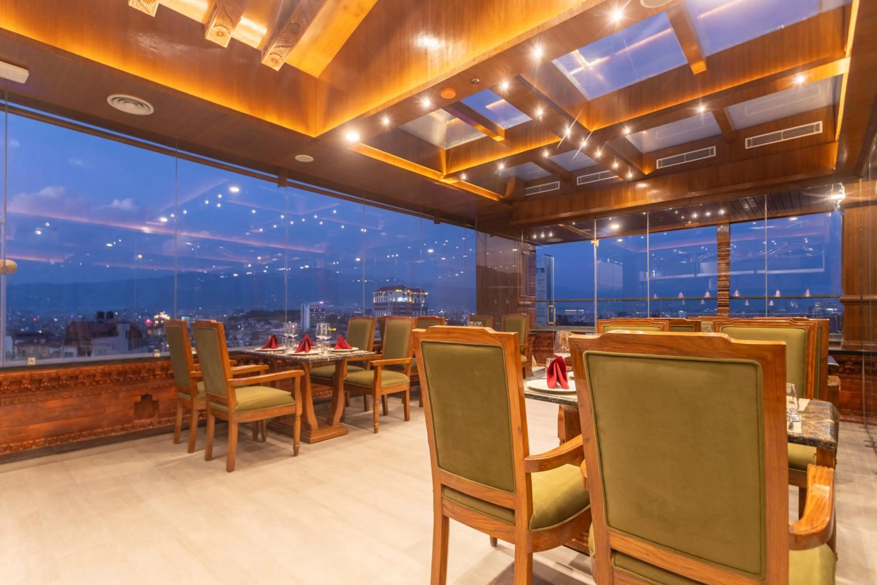 Restaurant/places to eat in Aarya Hotel and Spa - Eternal Heritage