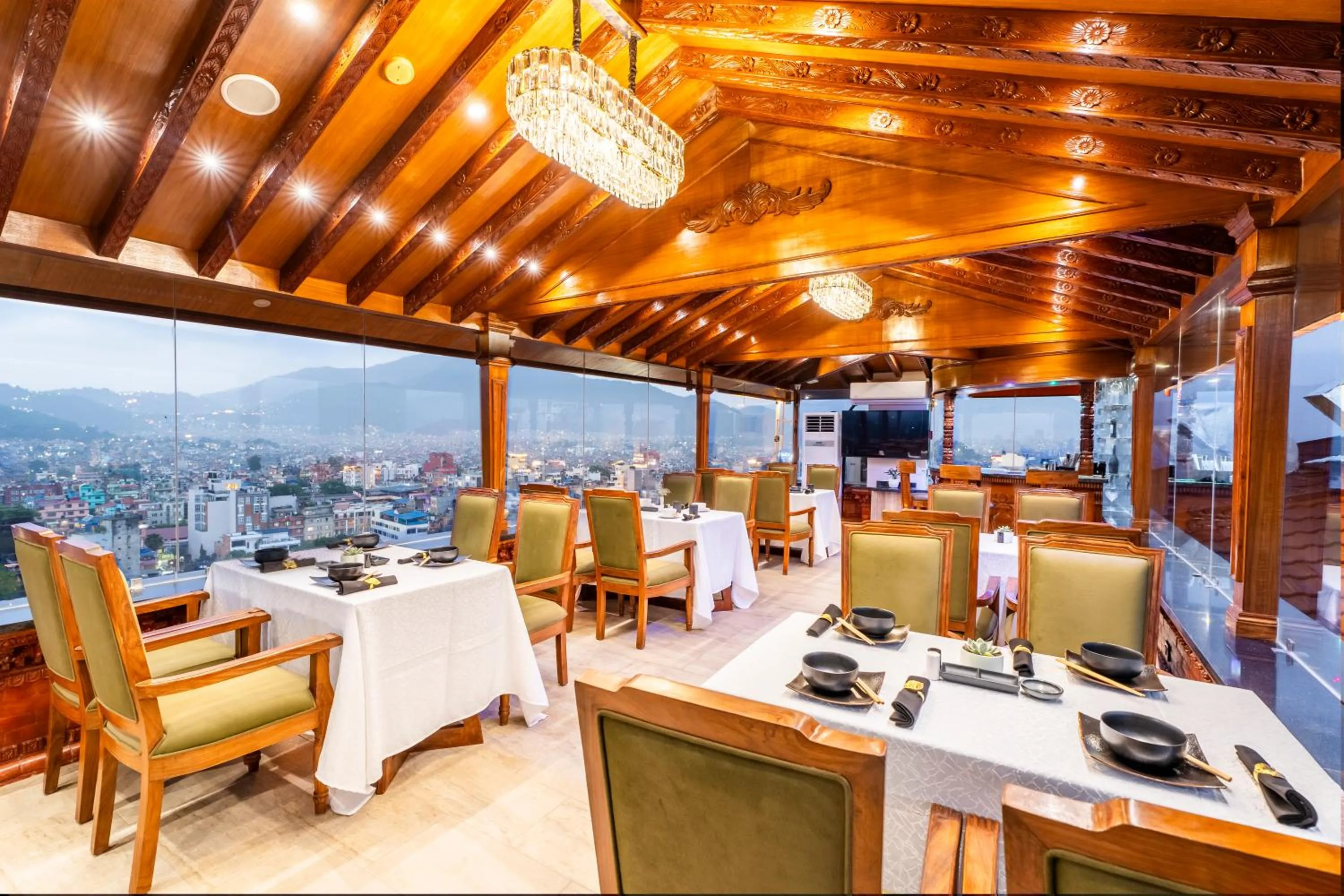 Restaurant/places to eat in Aarya Hotel and Spa - Eternal Heritage