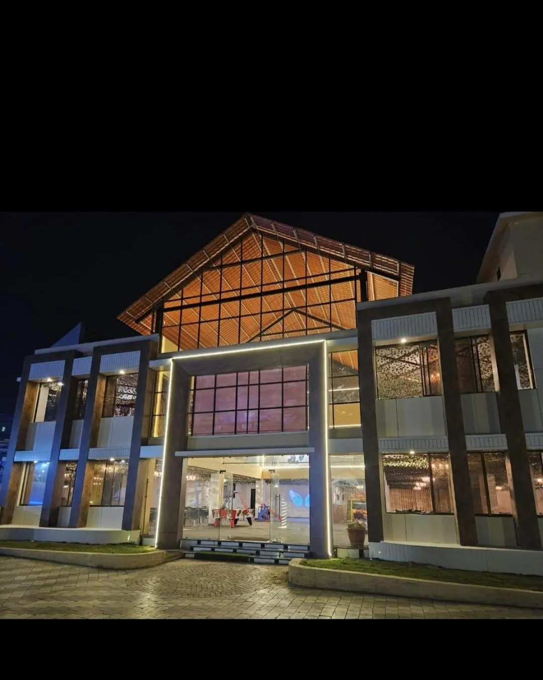 Hotel Prince Garden Daman