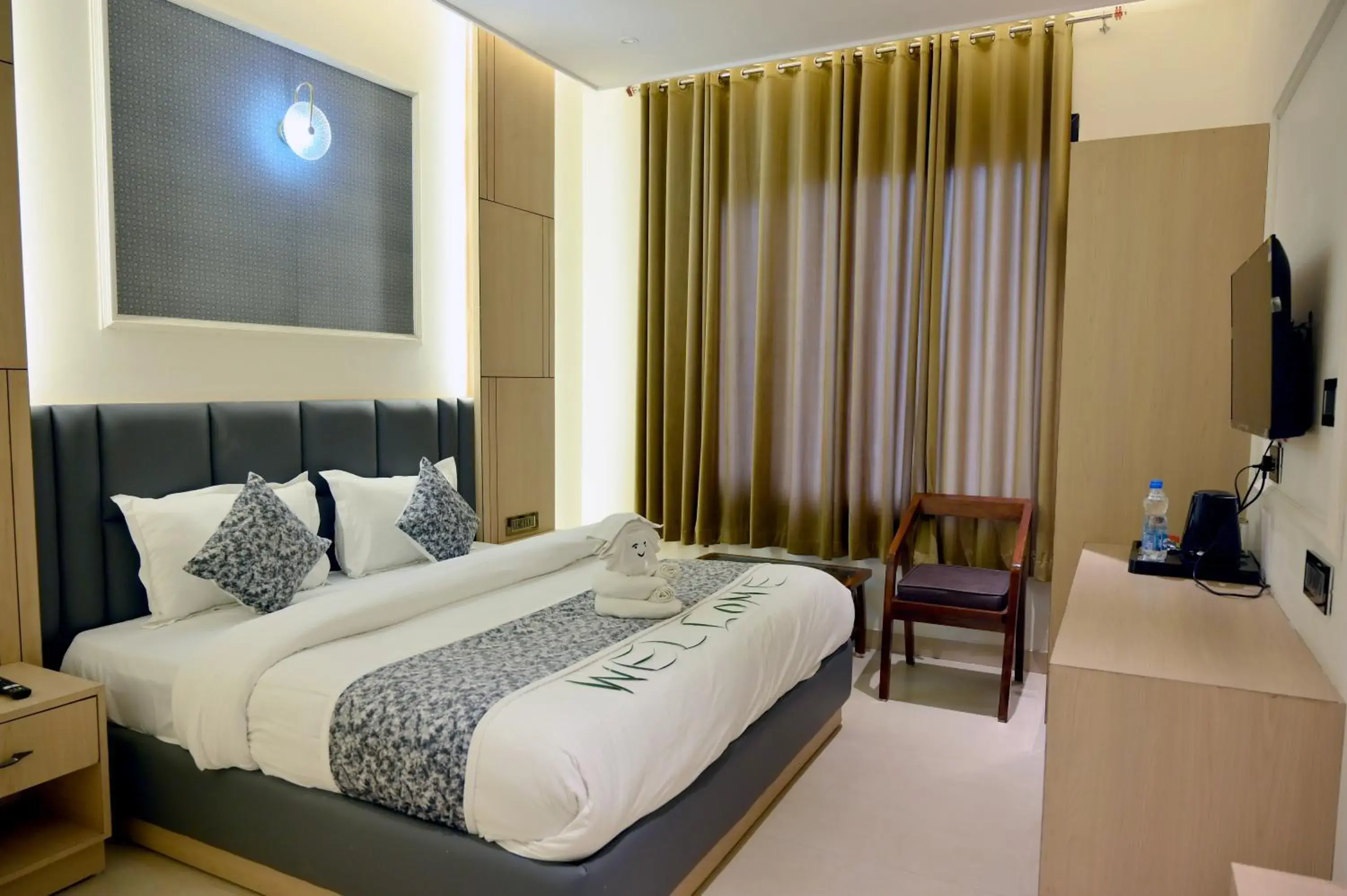 Bed in Hotel Casa Royale Bed in Hotel Casa Royale