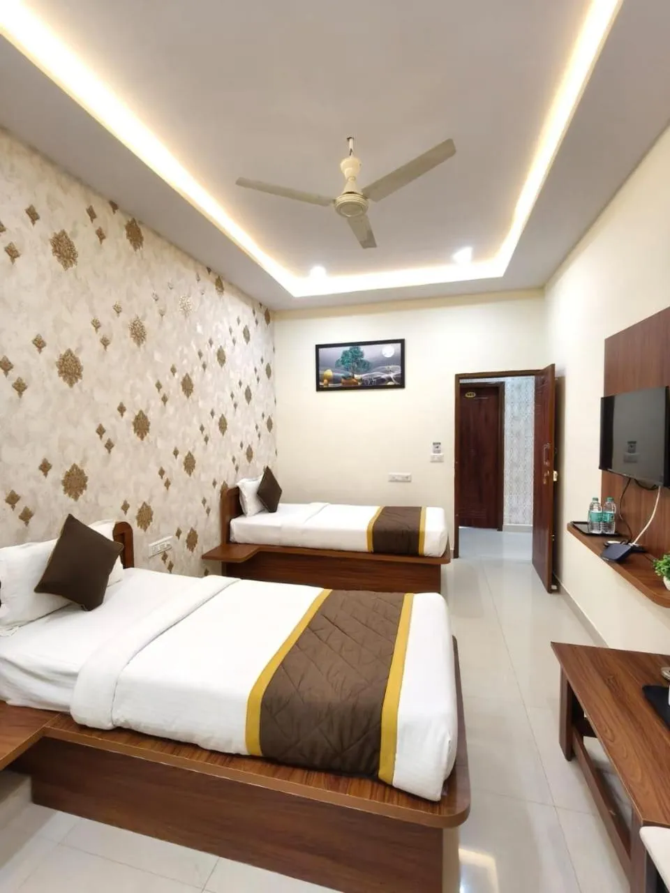 Bed in Hotel Partha Residency