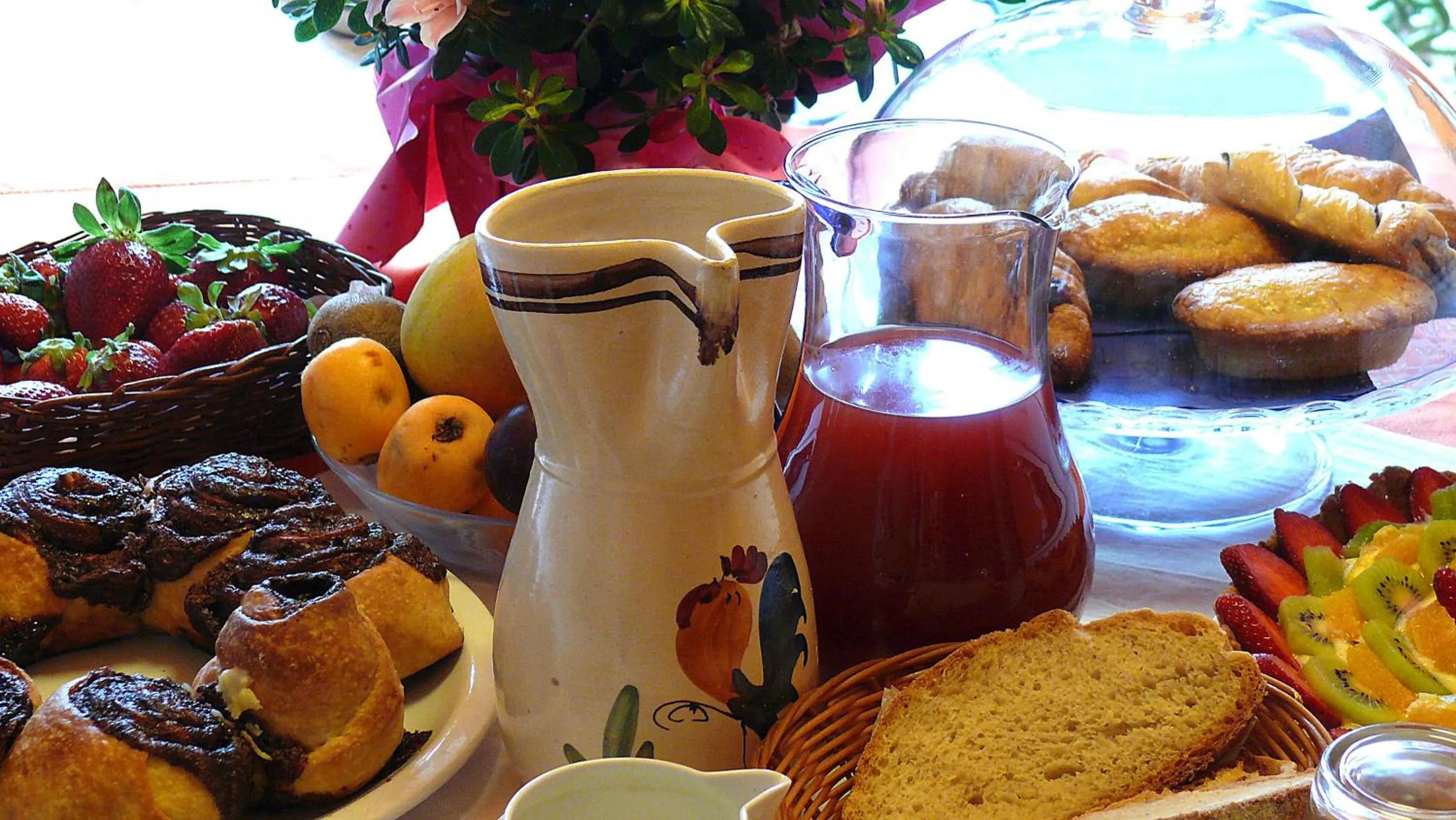 Italian breakfast in Culummi Bed & Breakfast