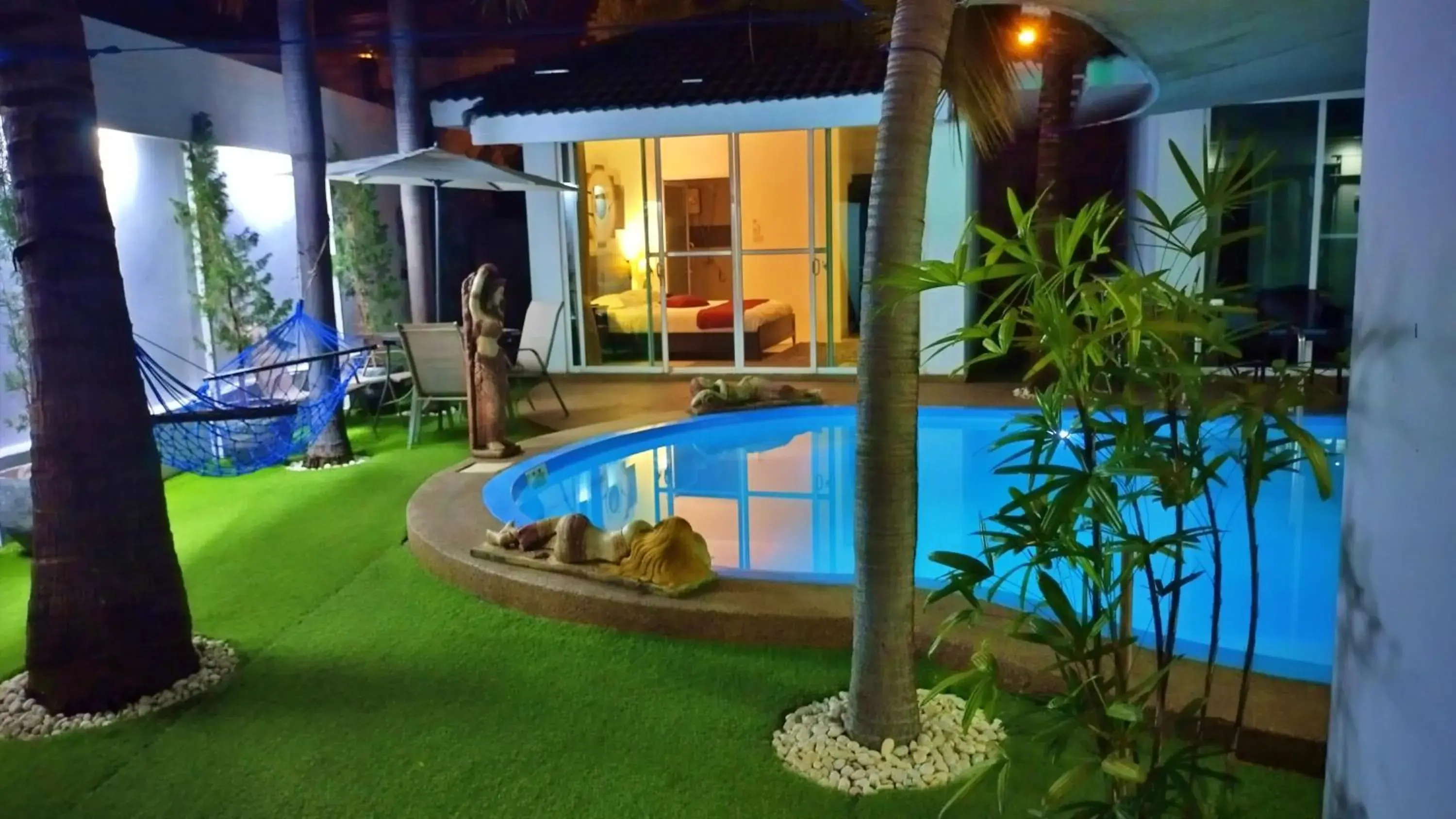 Property building in Coconut Palms Property building in Coconut Palms