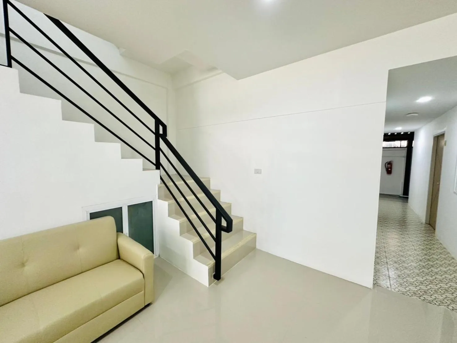 Seating area in The Cozy 77