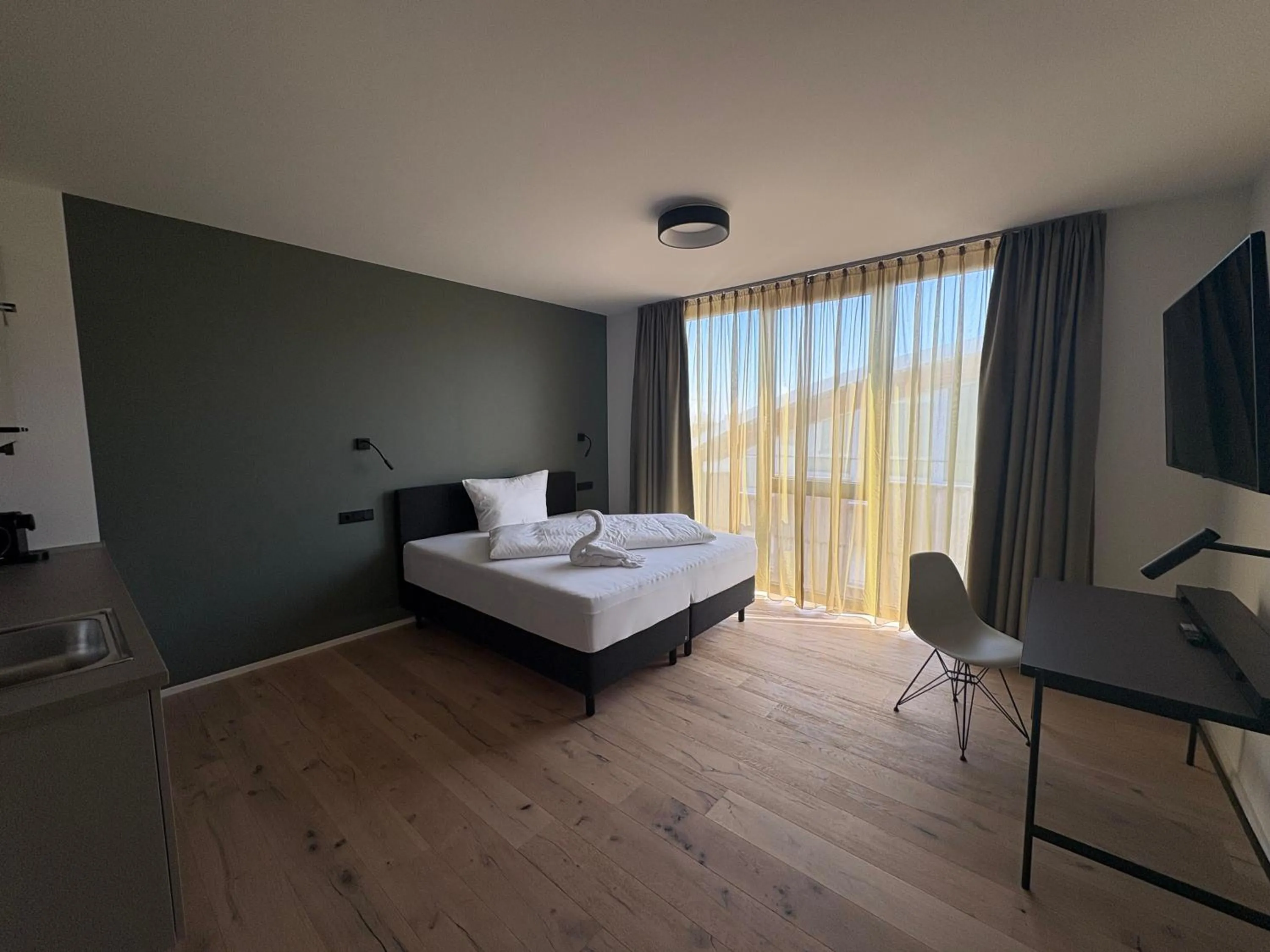 Photo of the whole room, Bed in New Age Boardinghaus Bad Rappenau