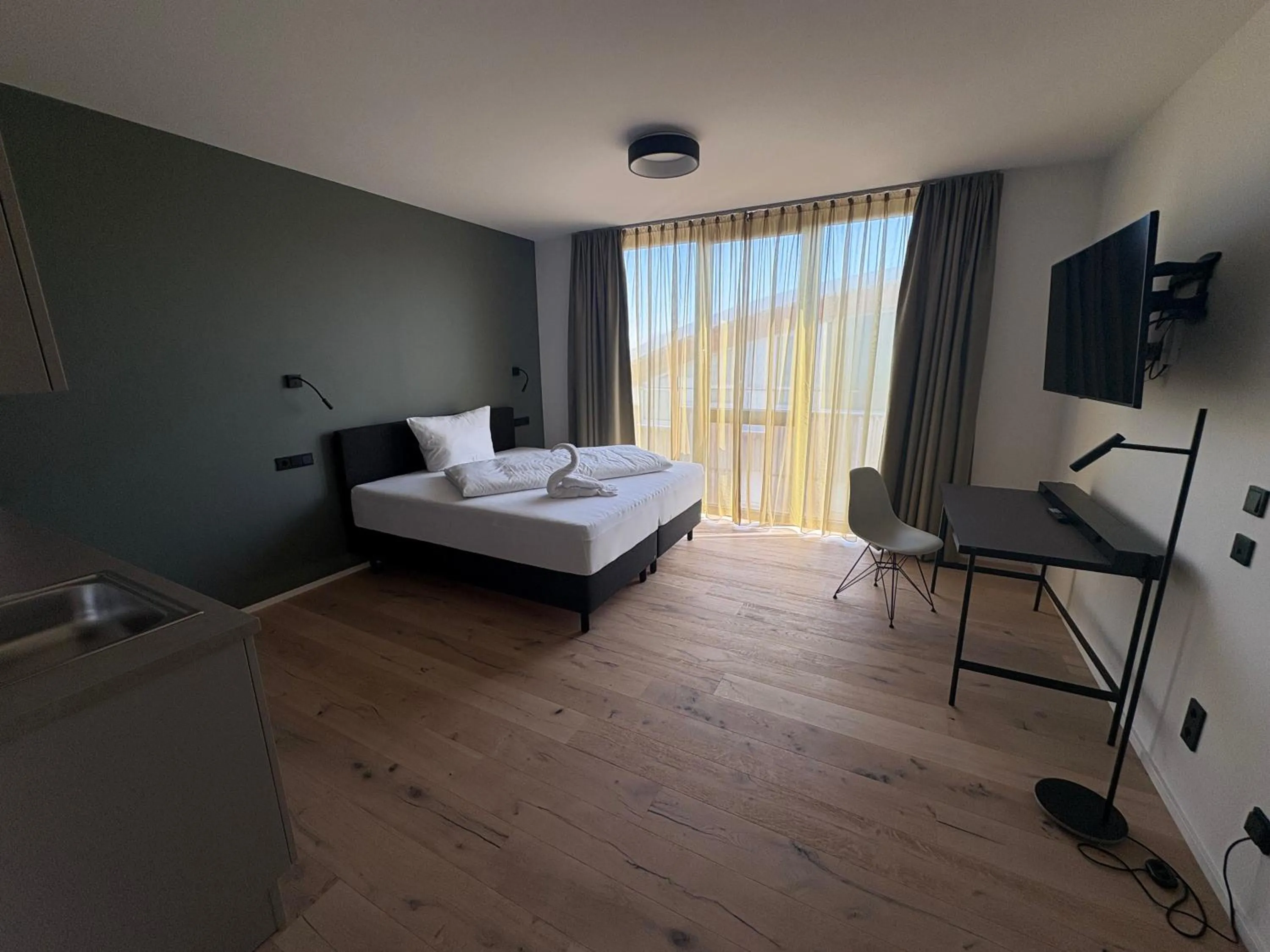 Photo of the whole room, Bed in New Age Boardinghaus Bad Rappenau