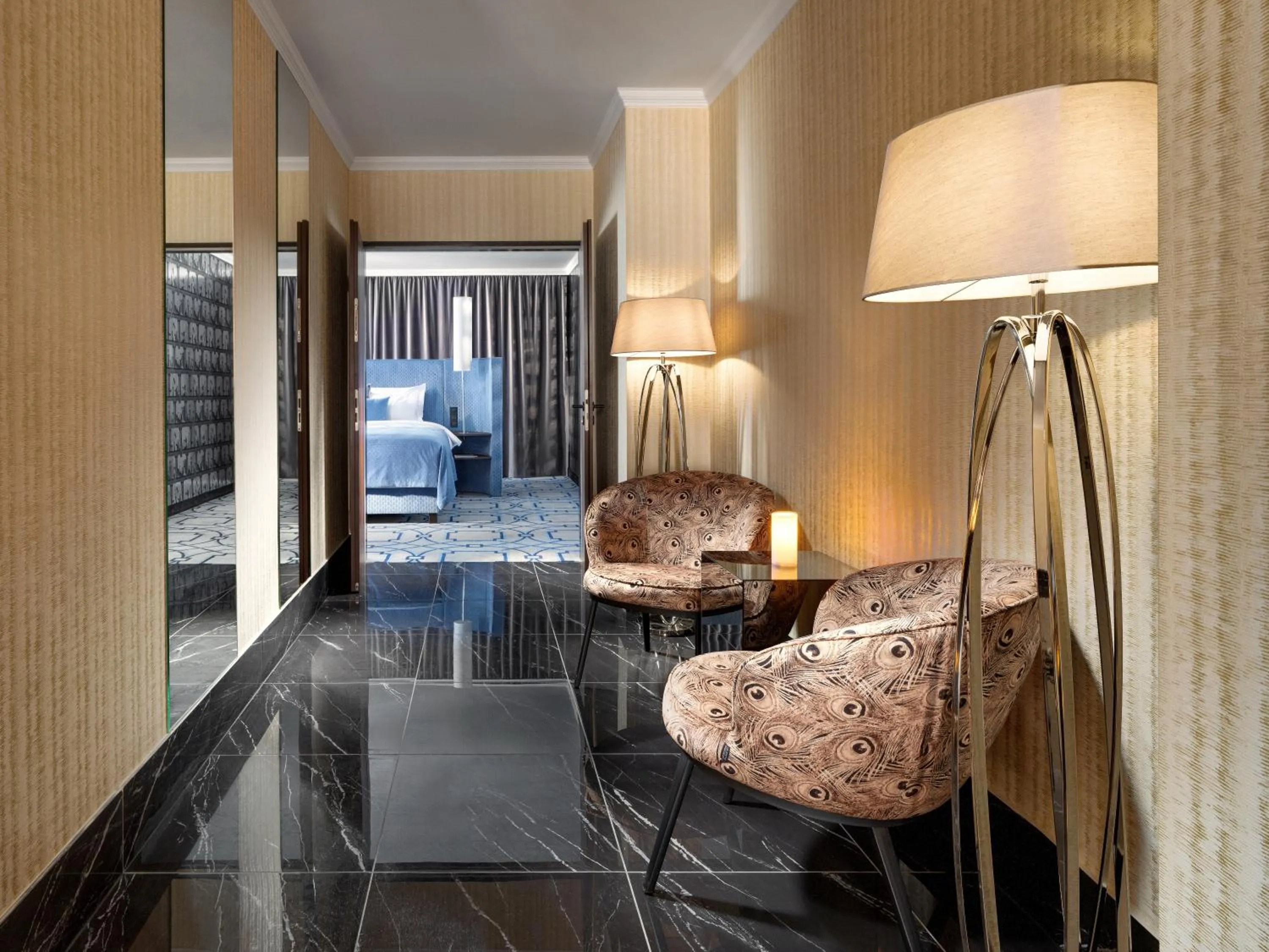 Seating area in Mamaison Hotel Chain Bridge Budapest