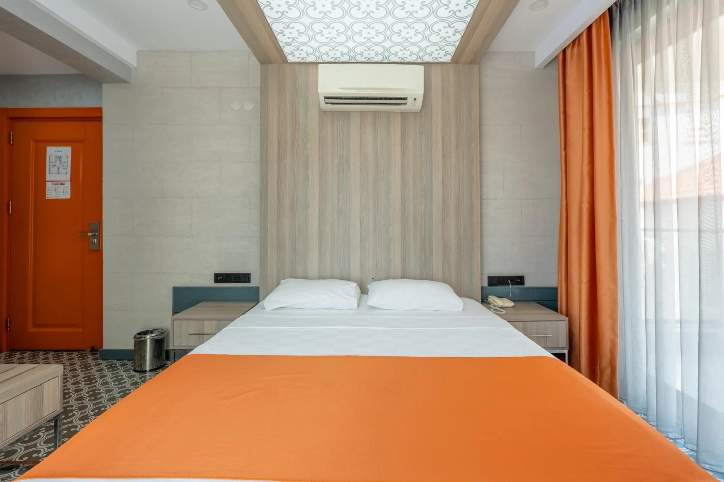 Bed in Erdem City Hotel