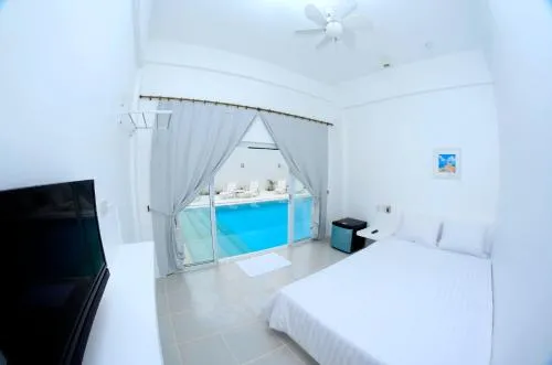 Coron Bluewave Hotel