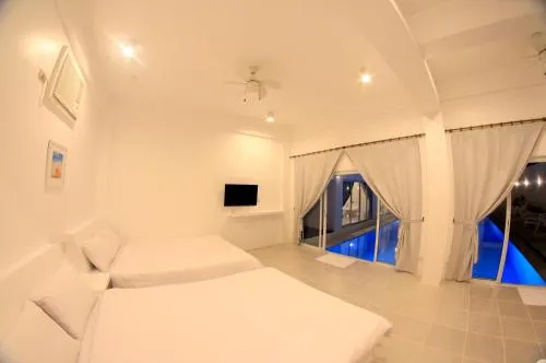 Coron Bluewave Hotel