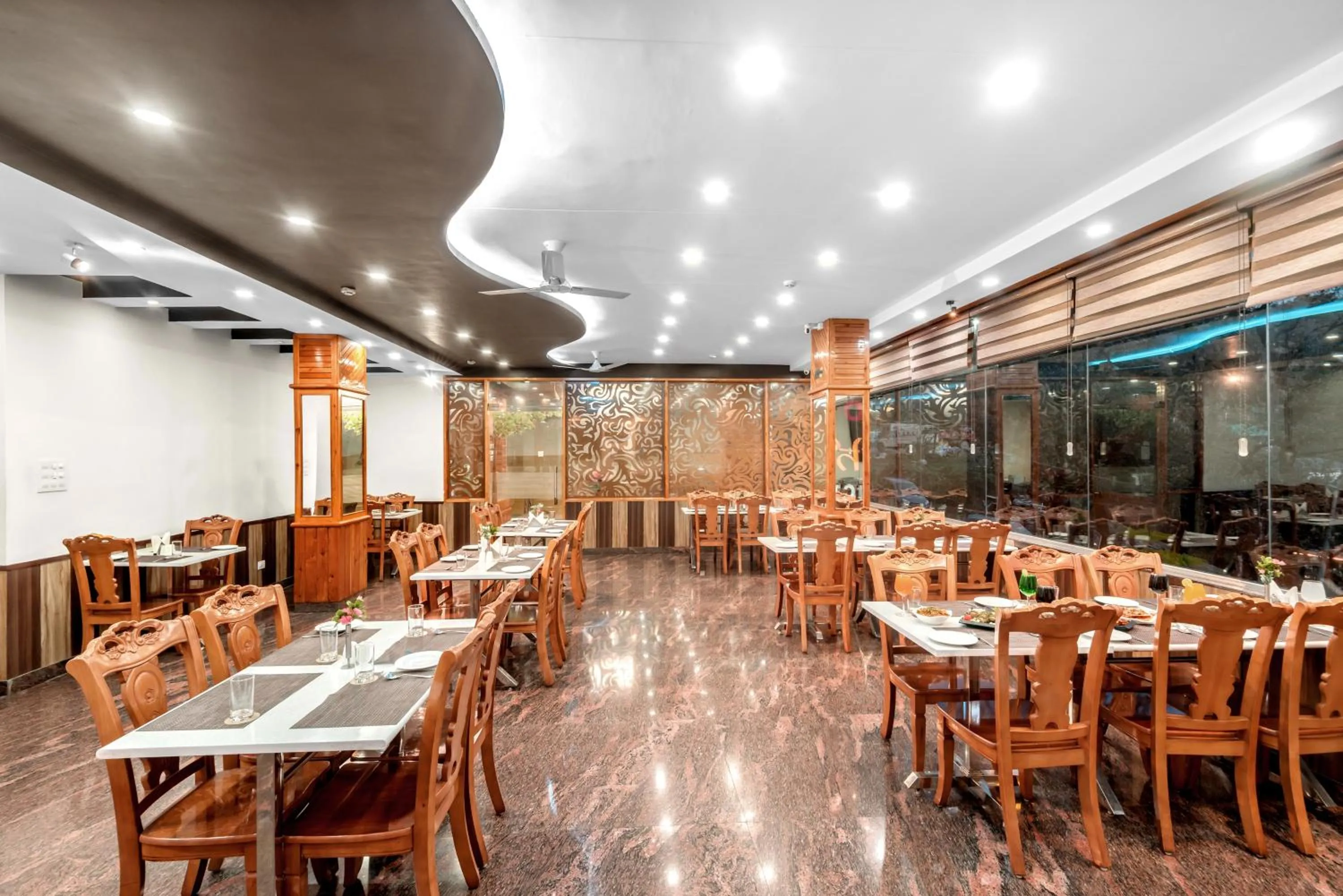 Restaurant/places to eat in Hotel Shiva Sanctuary by DLS Hotels, McLeod Ganj