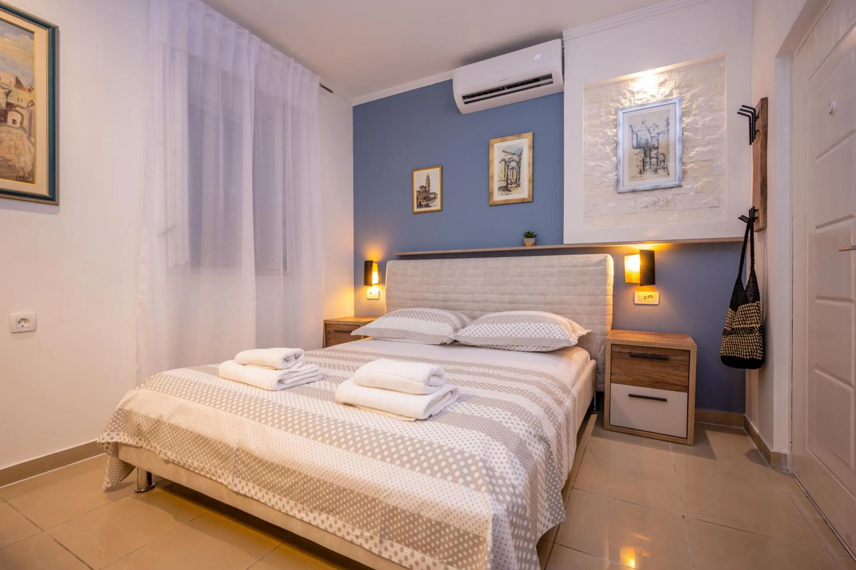 Bed in Apartment Bosanska