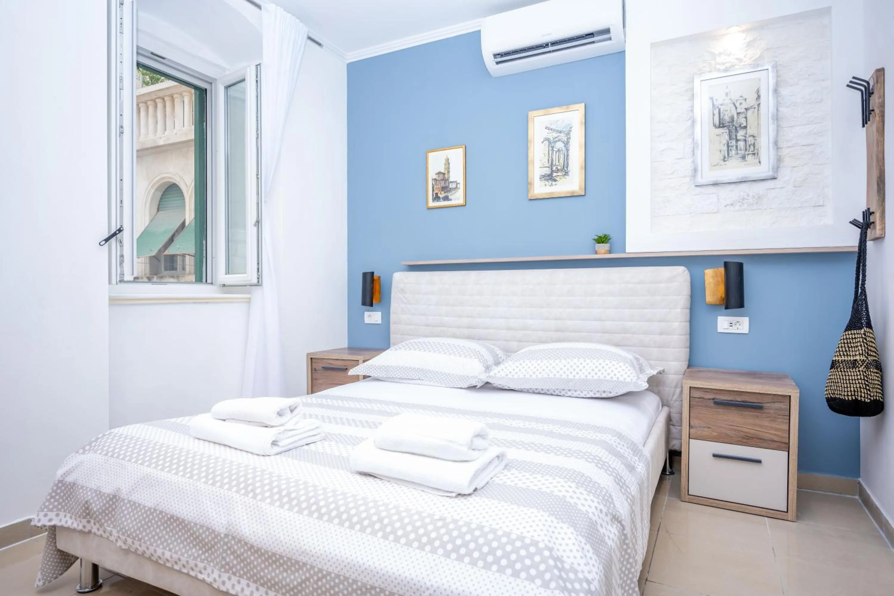 Bed in Apartment Bosanska