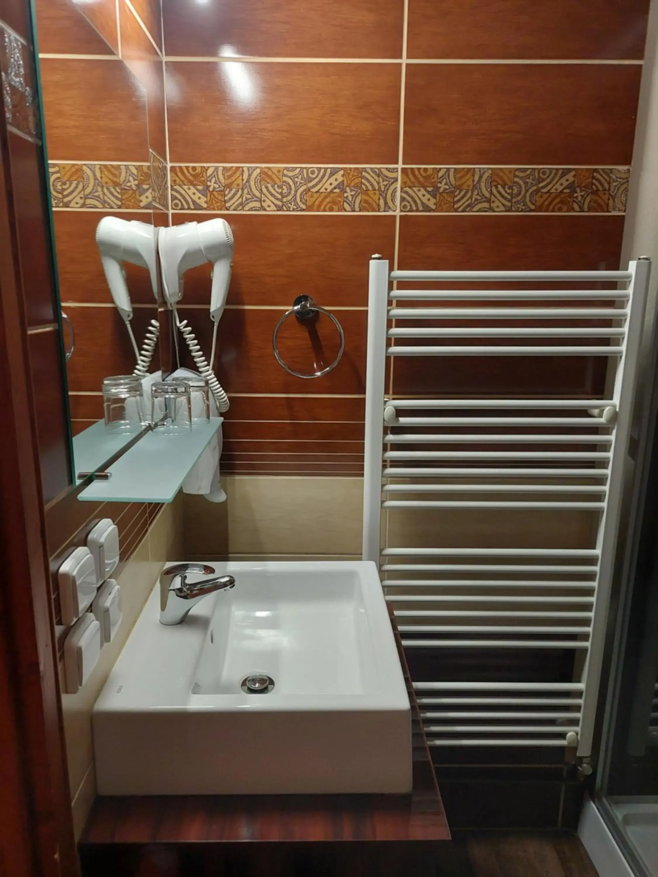 Twin Room with Bathroom - single occupancy in Penzion Country Steak Restaurant Twin Room with Bathroom - single occupancy in Penzion Country Steak Restaurant