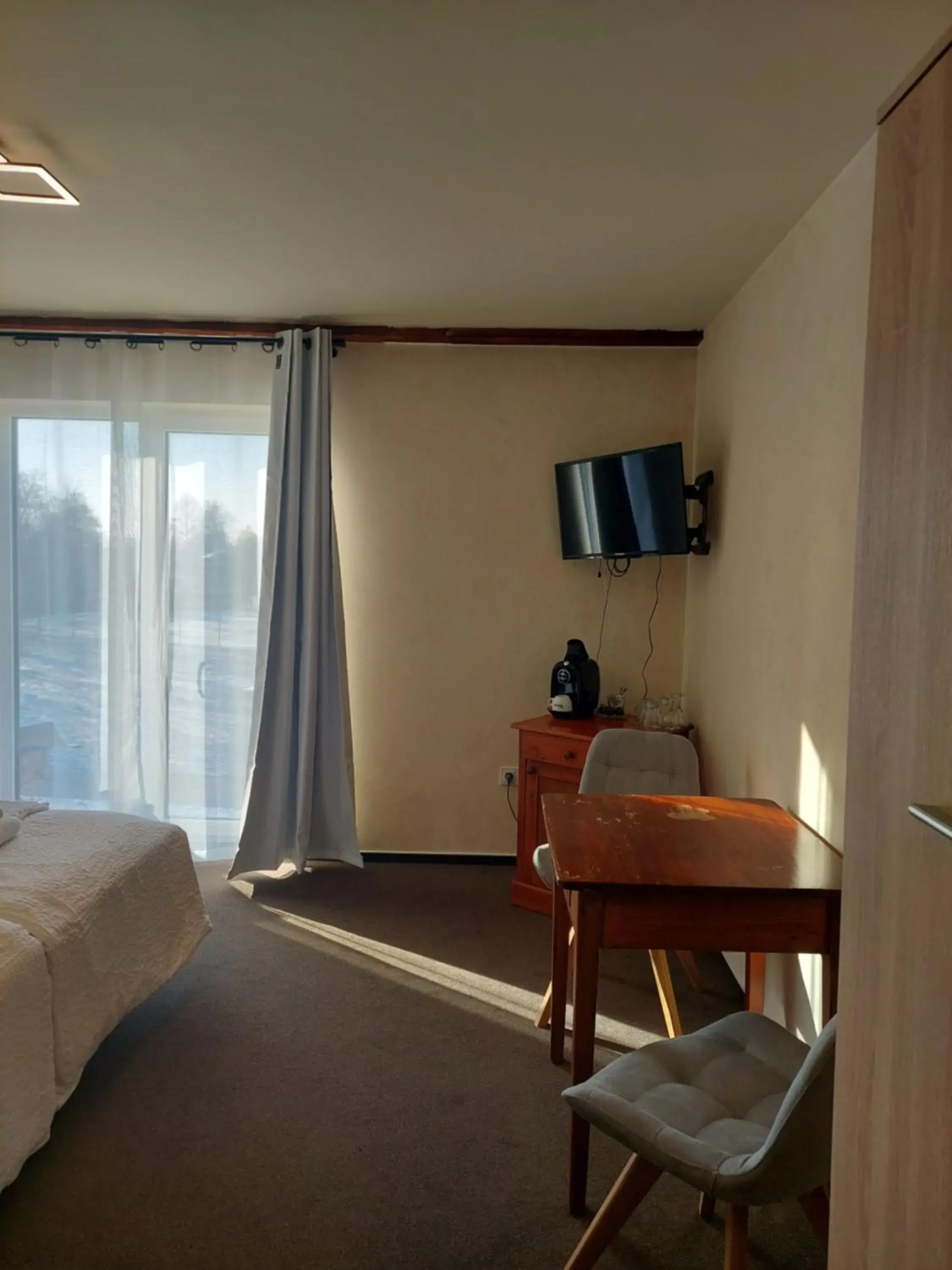Deluxe Double Room in Penzion Country Steak Restaurant Deluxe Double Room in Penzion Country Steak Restaurant