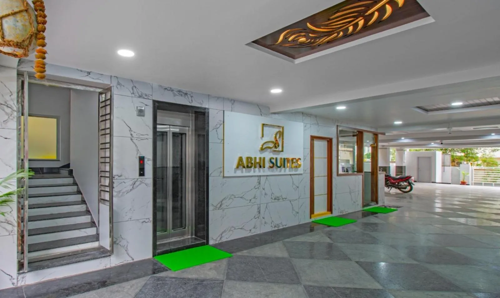Hotel Abhi Suites