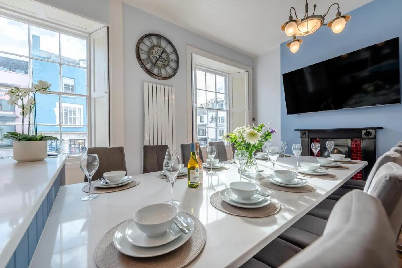 6 Bed in Tenby oc-c31800